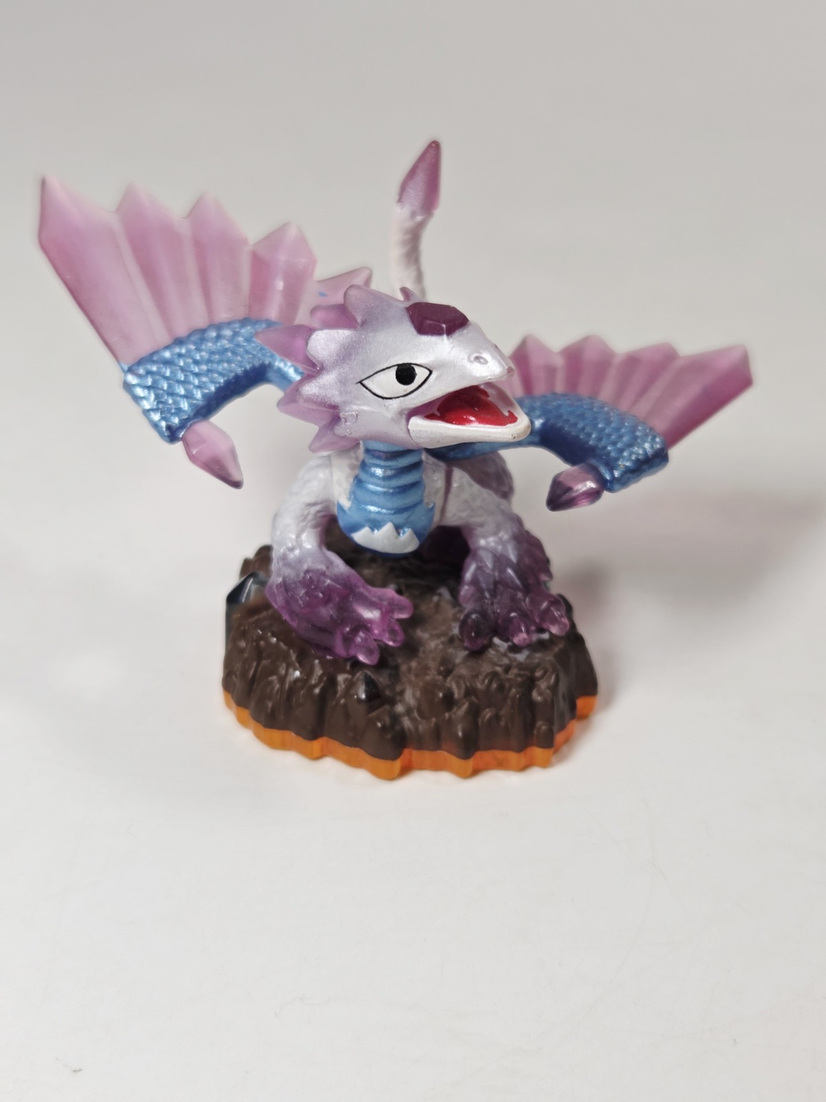 CLEAN – Skylanders Giants Flashwing
