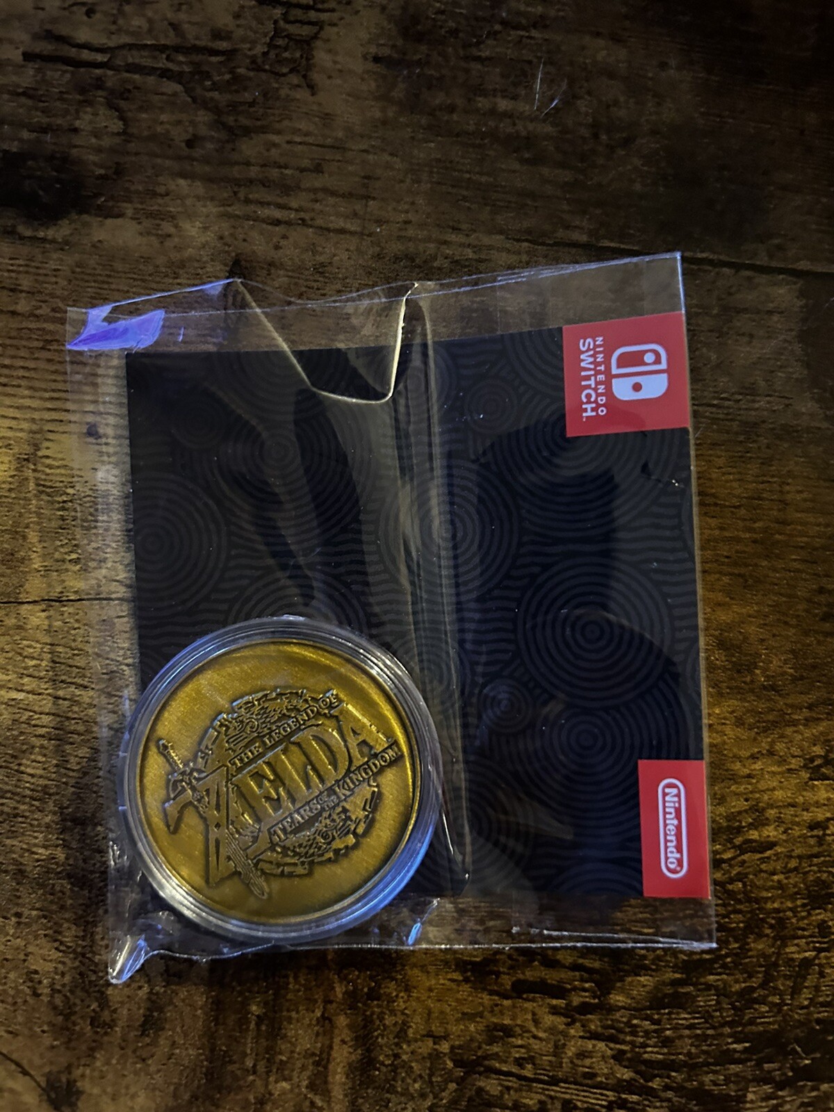 Tears Of The Kingdom EU Pre-Order Bundle: Medal + Luggage Tag + Coin + Notebook