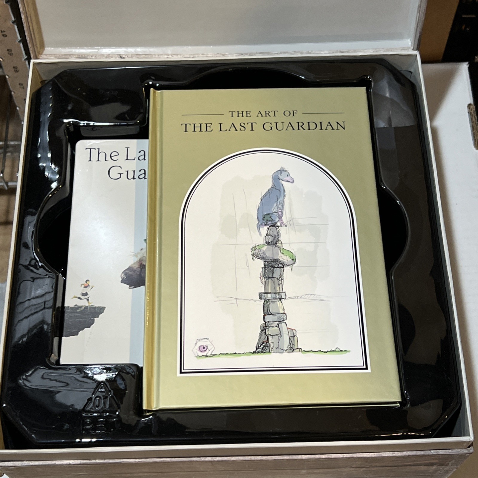 The Last Guardian: Collector’s Edition (Sony PlayStation 4, 2016) PS4