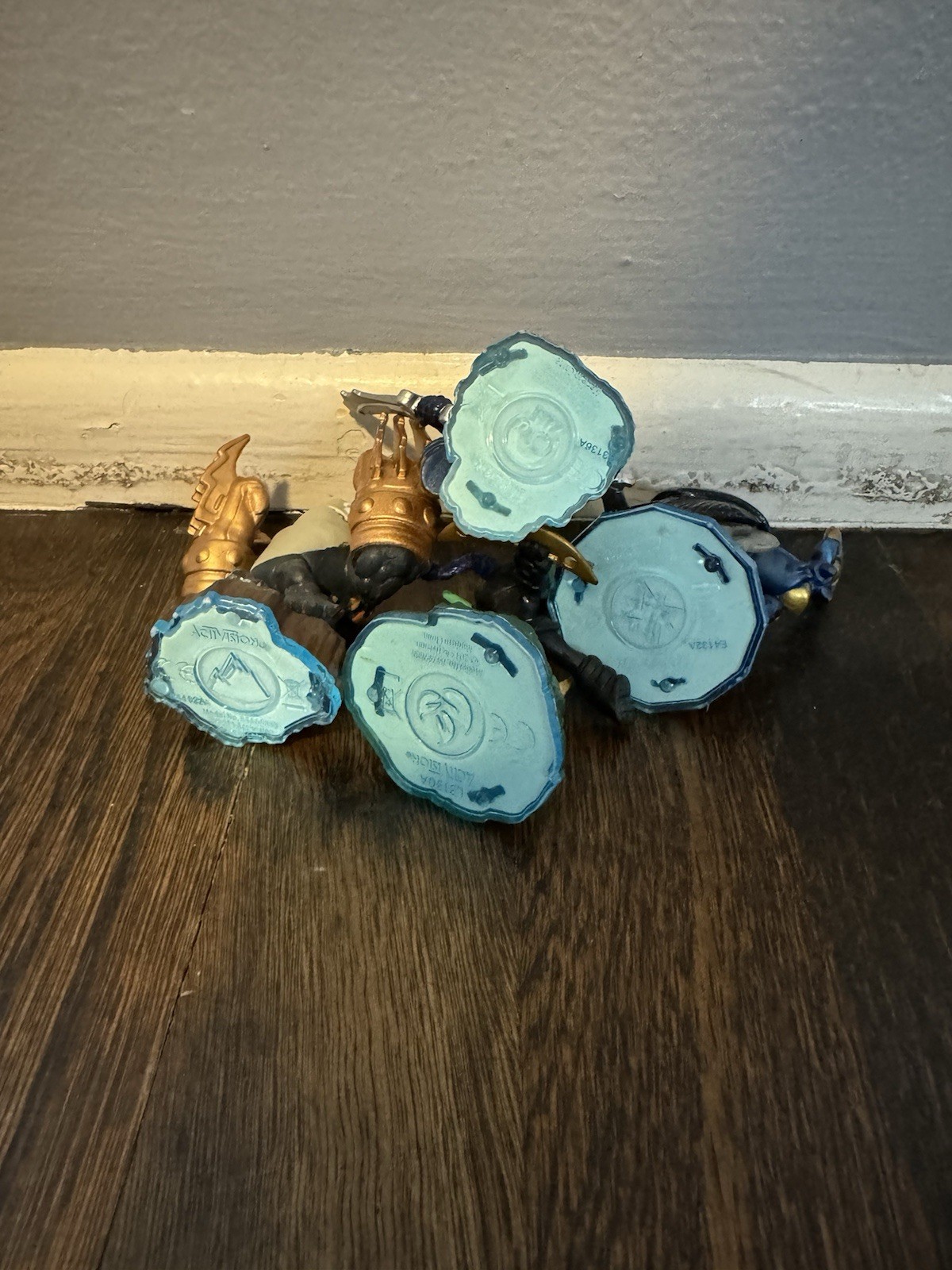 Skylanders Lot Of 4 Figures Dune Bug, Stealth Elf, Chop Chop, Knockout Terrafin