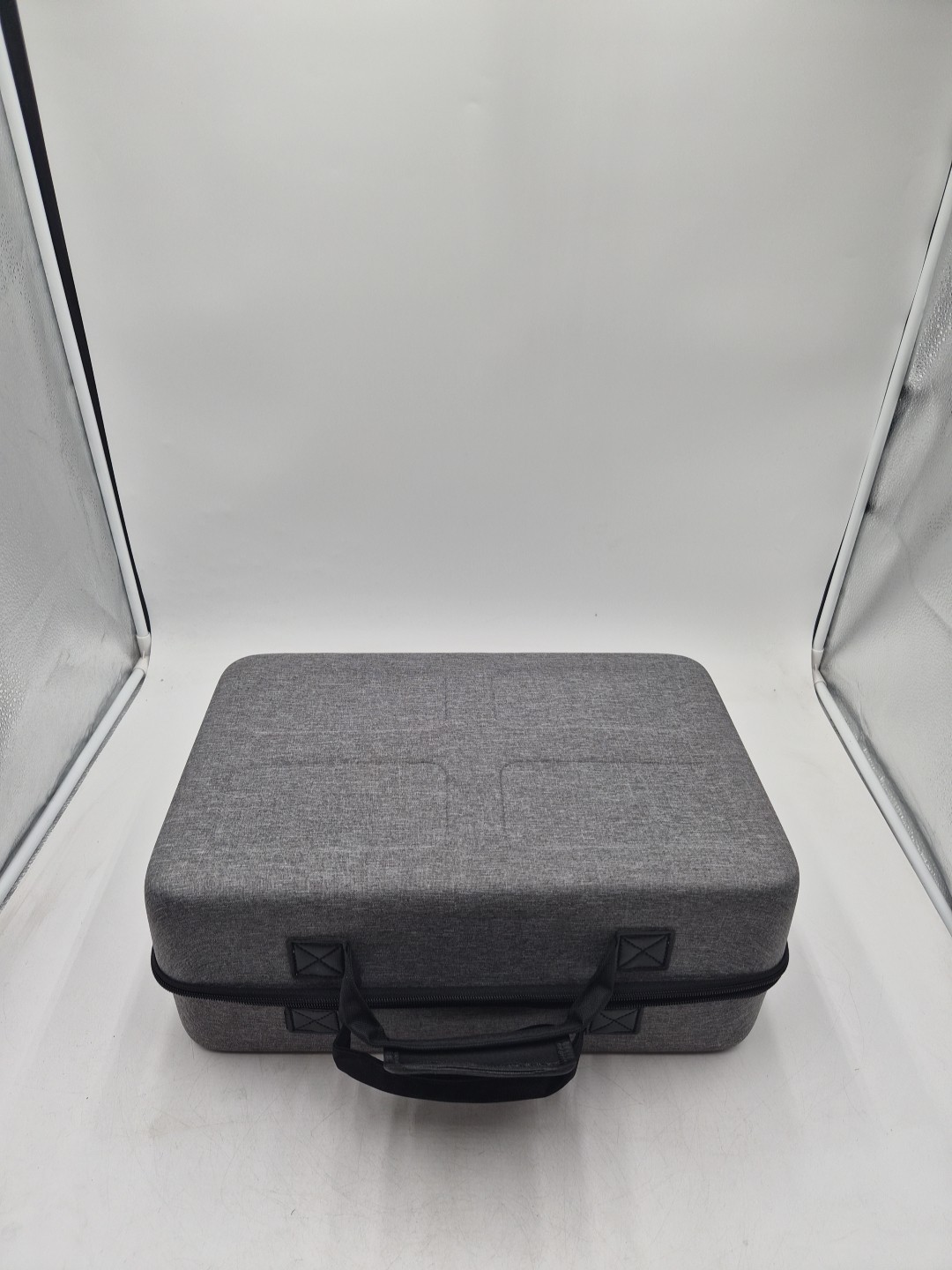 Hard Shell Carrying Case for PS5, PS5 Pro, 16″ x 11″ x 7″, Light Grey New