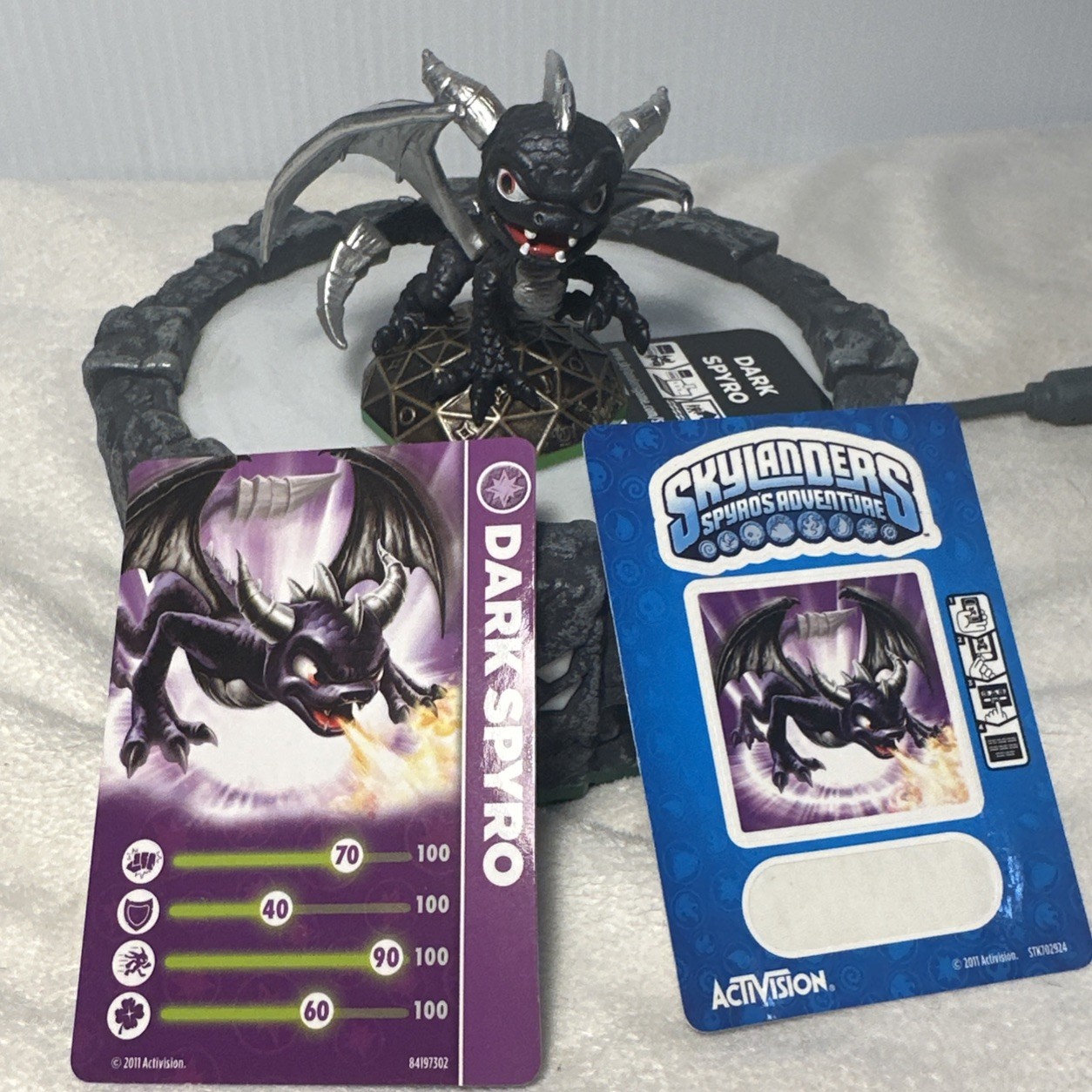 Skylanders Spyro’s Adventure Series 1 Dark Spyro + Sticker, Card, Code