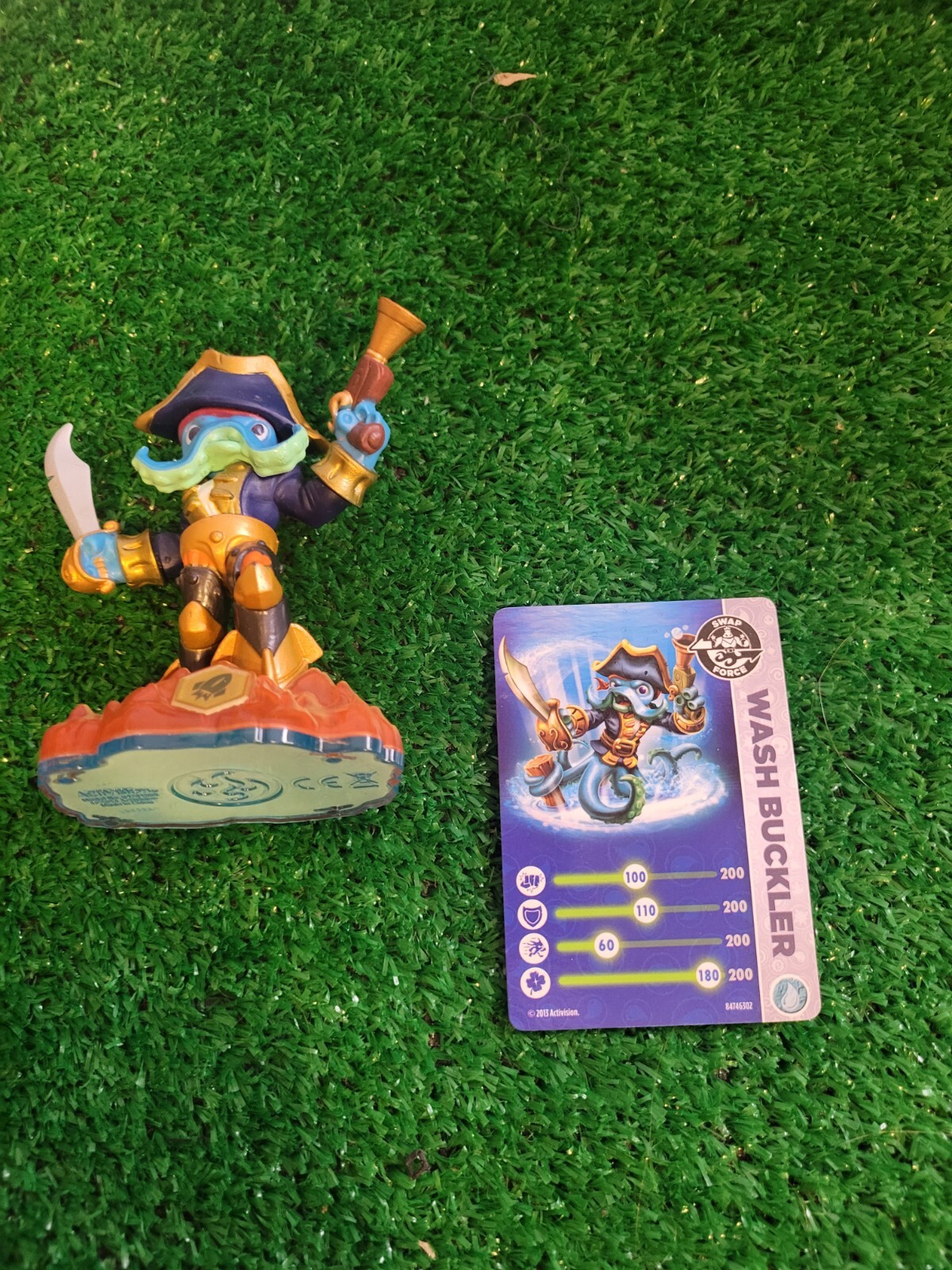 Skylanders WASH BUCKLER figure only Swap Force Water
