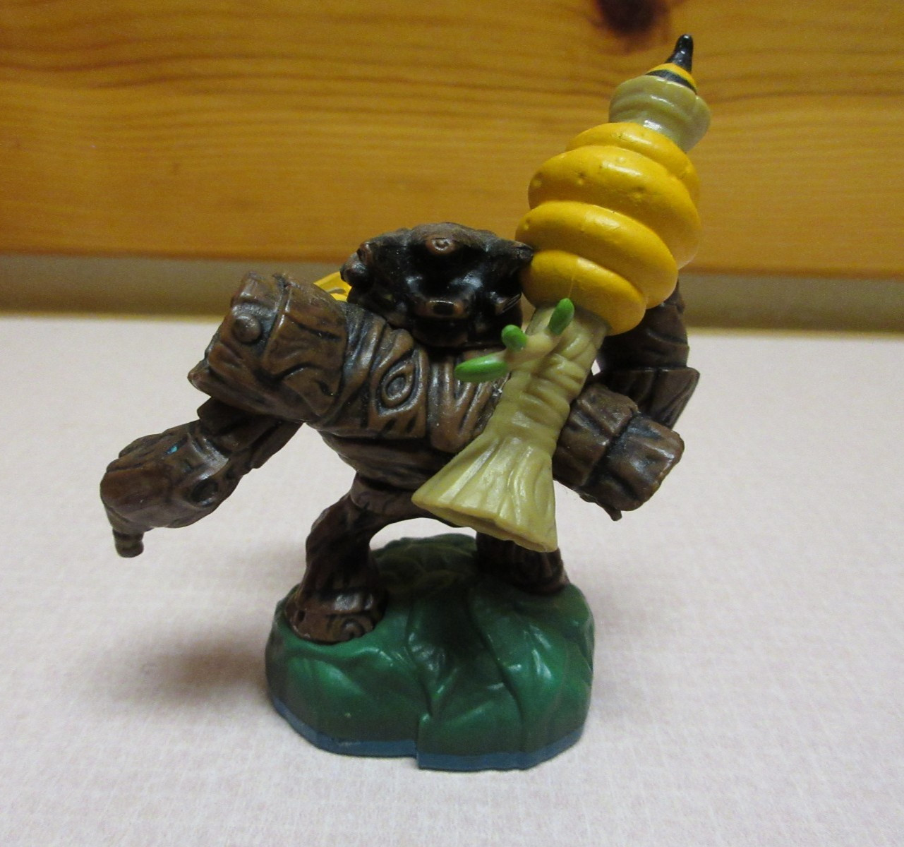 Skylanders Swap Force Fiery Forge Battle Pack with Bumble Blast & Terrafin