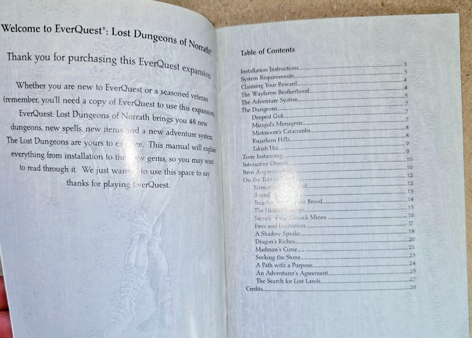 LOT of Sony EverQuest Titanium Edition 5 Disc PC Game Maps Omens of War PC Books