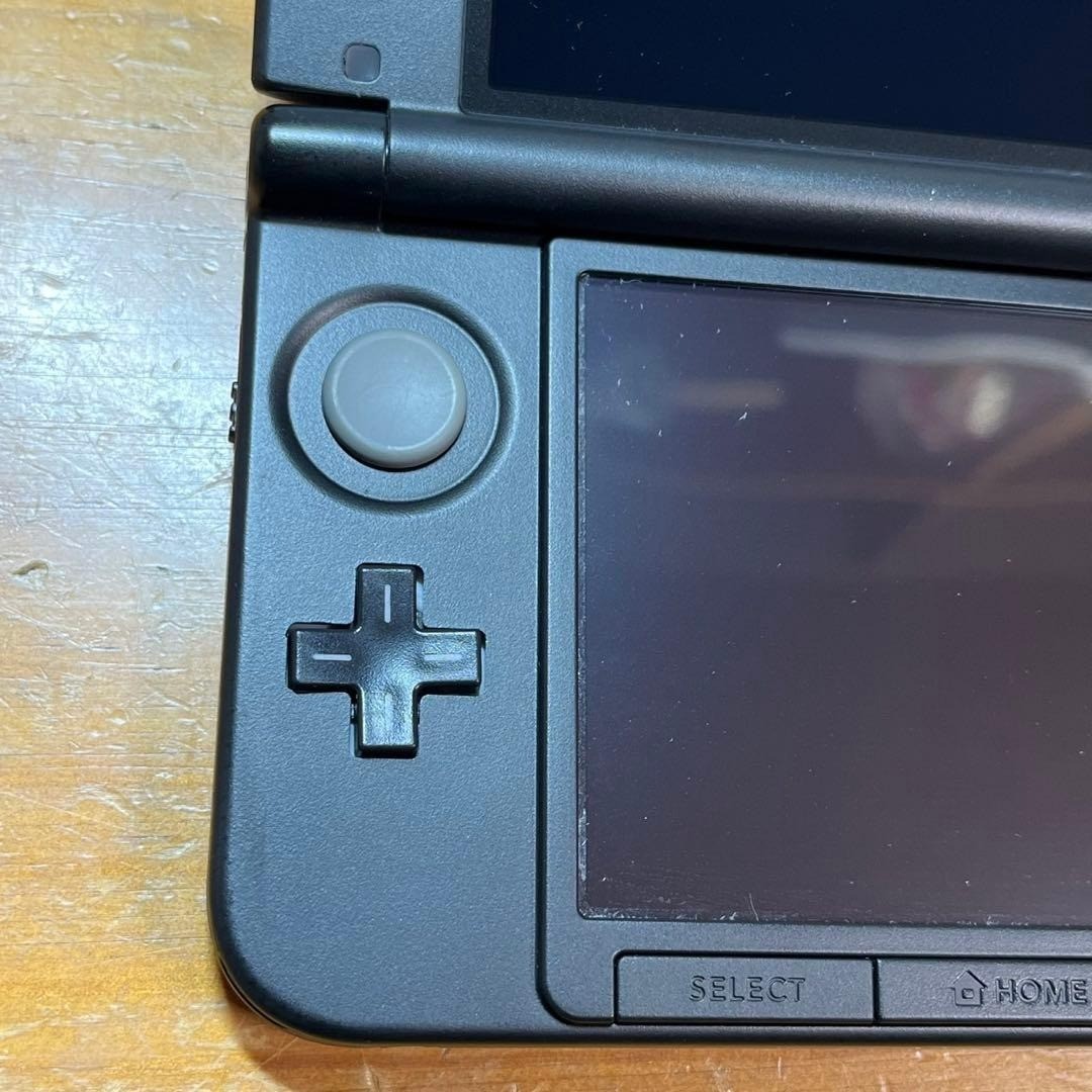 Nintendo 3DS LL Red x Black 6150 From Japan