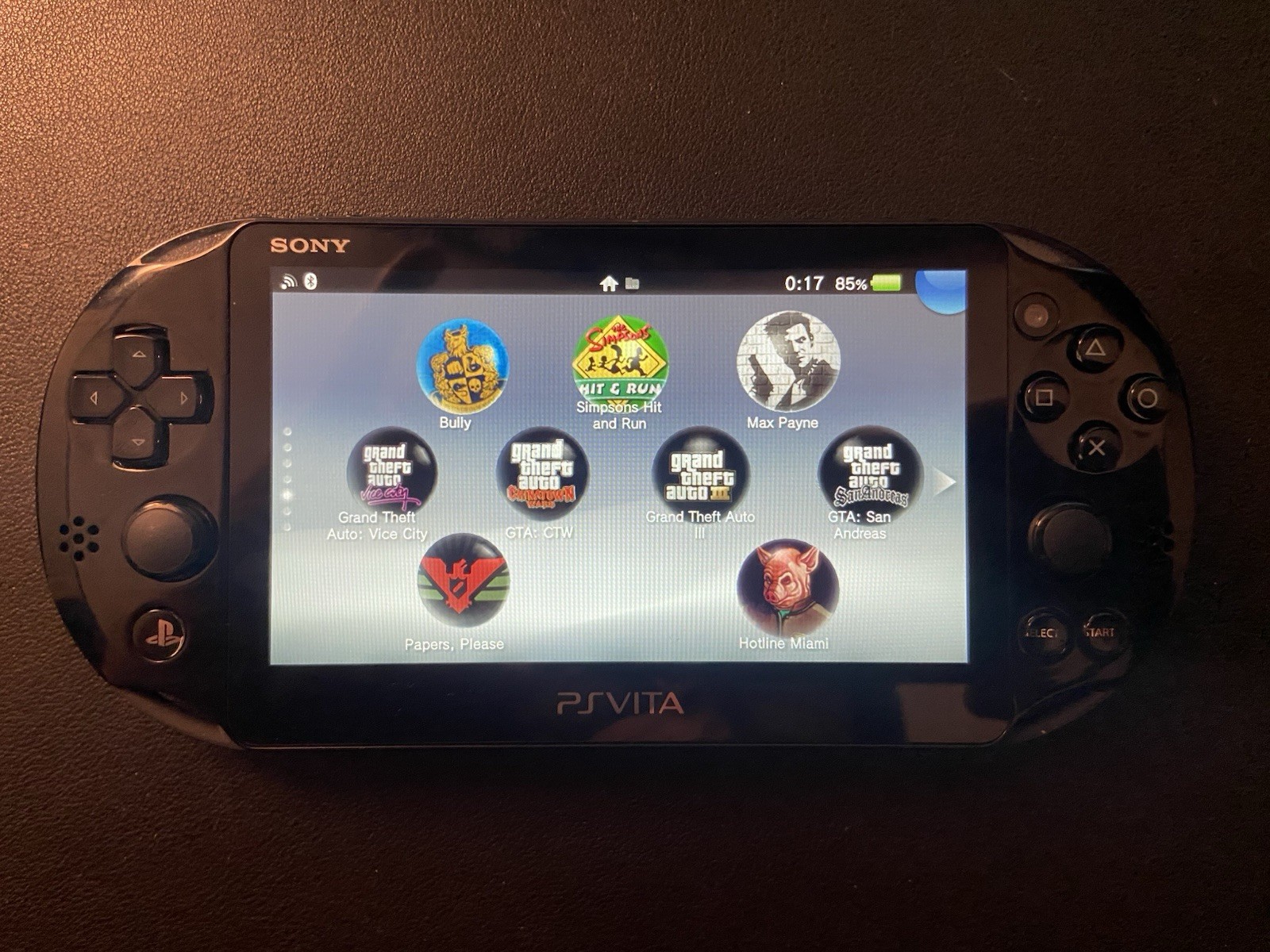 128 GB PS Vita 2000