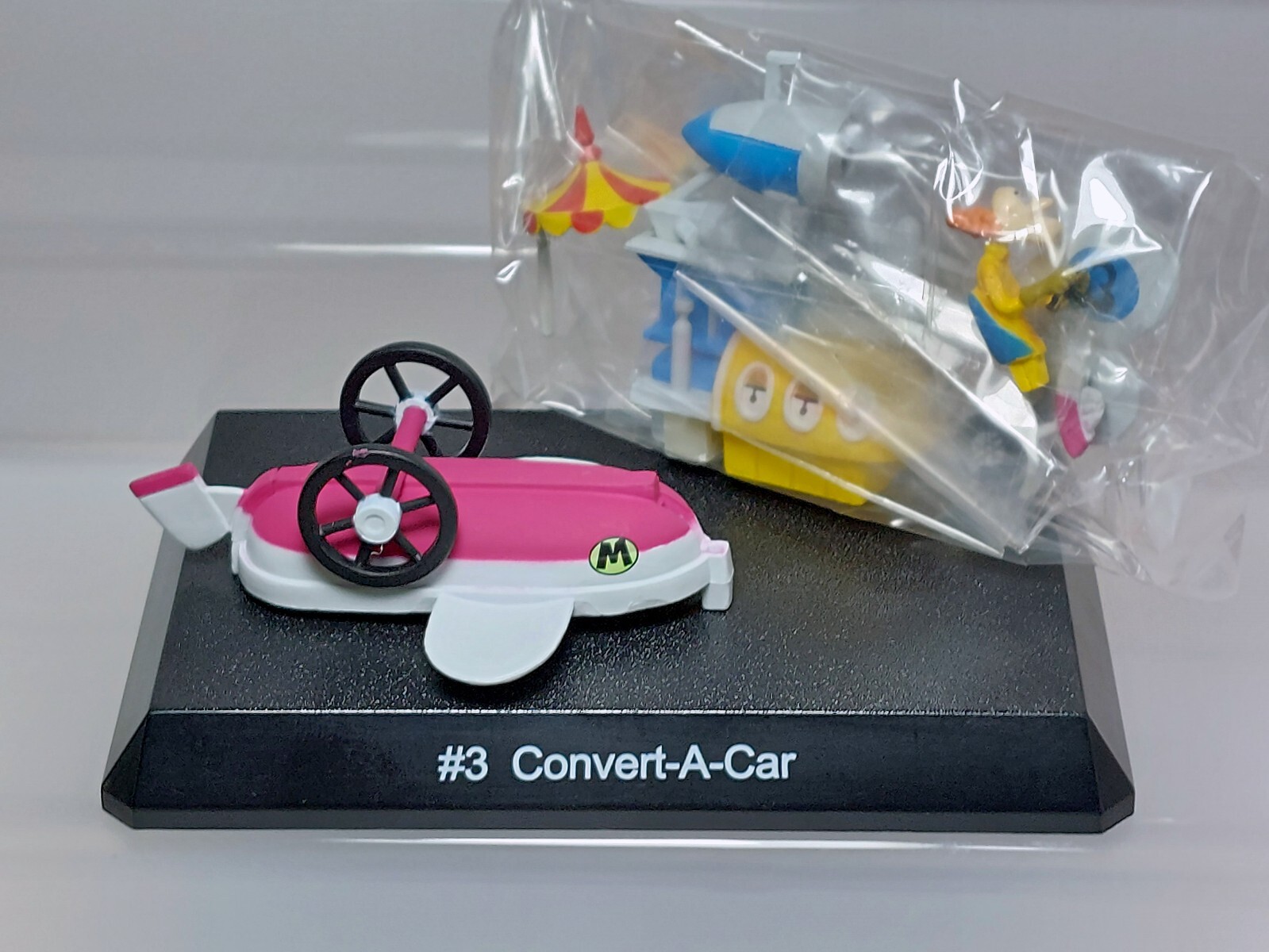 Wacky Races #3 Convert A Car Vehicle Figure Konami Professor Pat Pending 2.7in