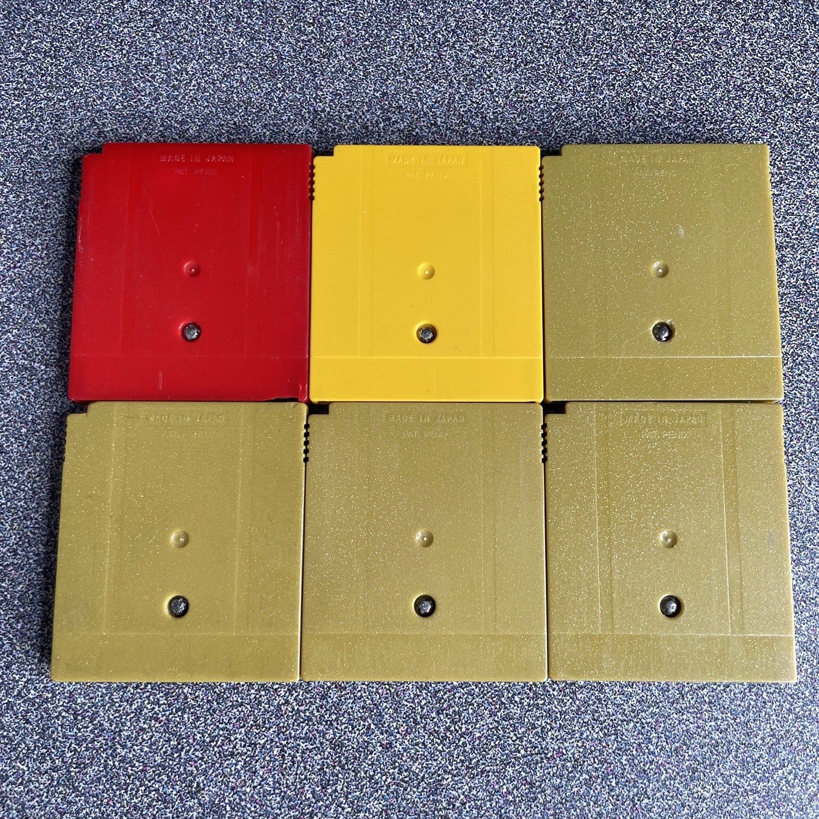 Pokémon Games Red Yellow Gold Nintendo GameBoy Authentic Lot of 6 PARTS/REPAIR