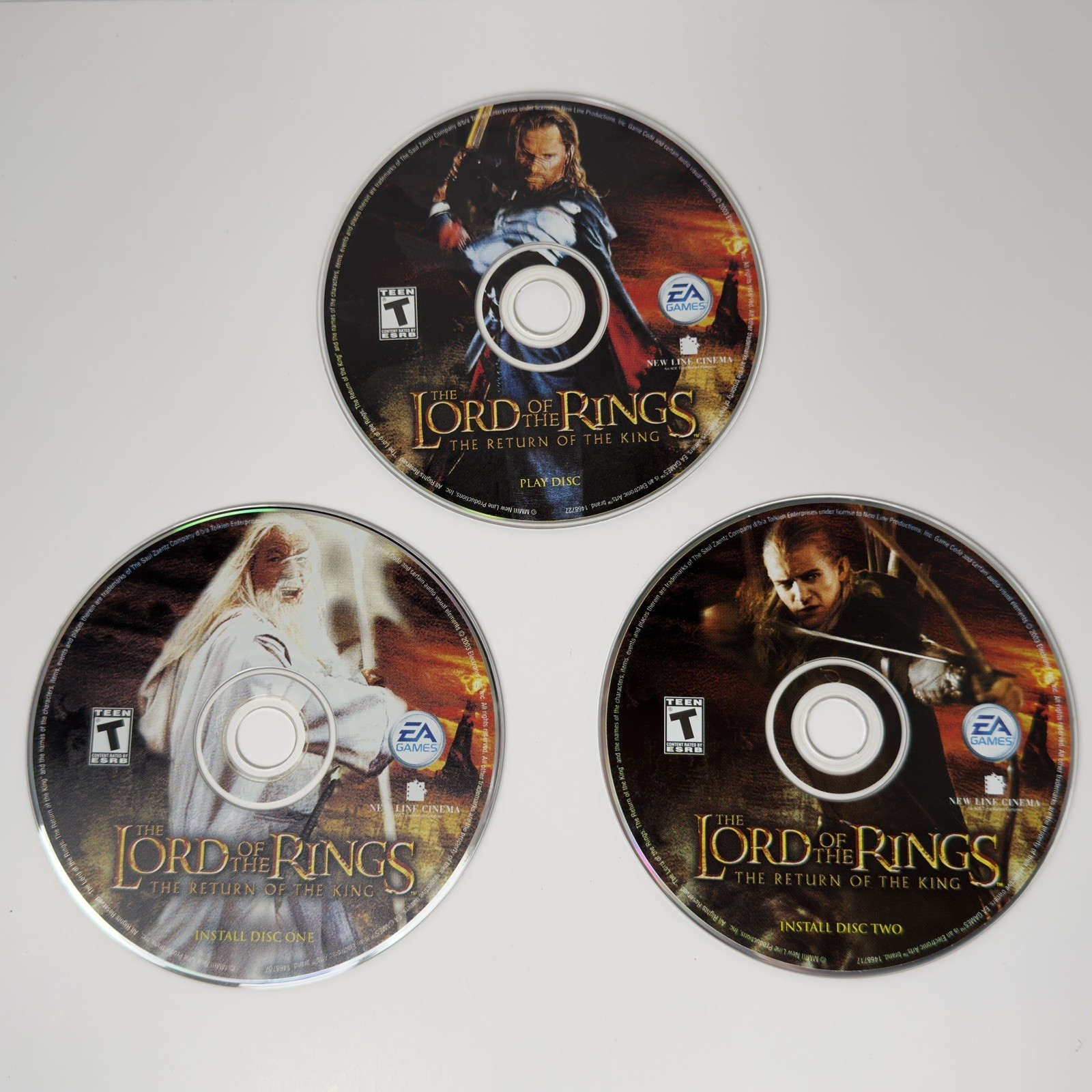 Lord of the Rings: The Return of the King (PC, 2003) 3 Disc Set + Two FREE games