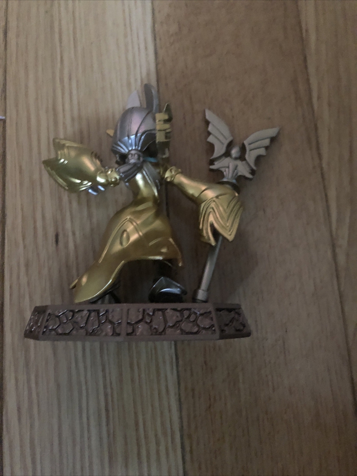 ACTIVISION SKYLANDERS IMAGINATORS GOLDEN QUEEN SENSEI FIGURE, 87798888 TOY