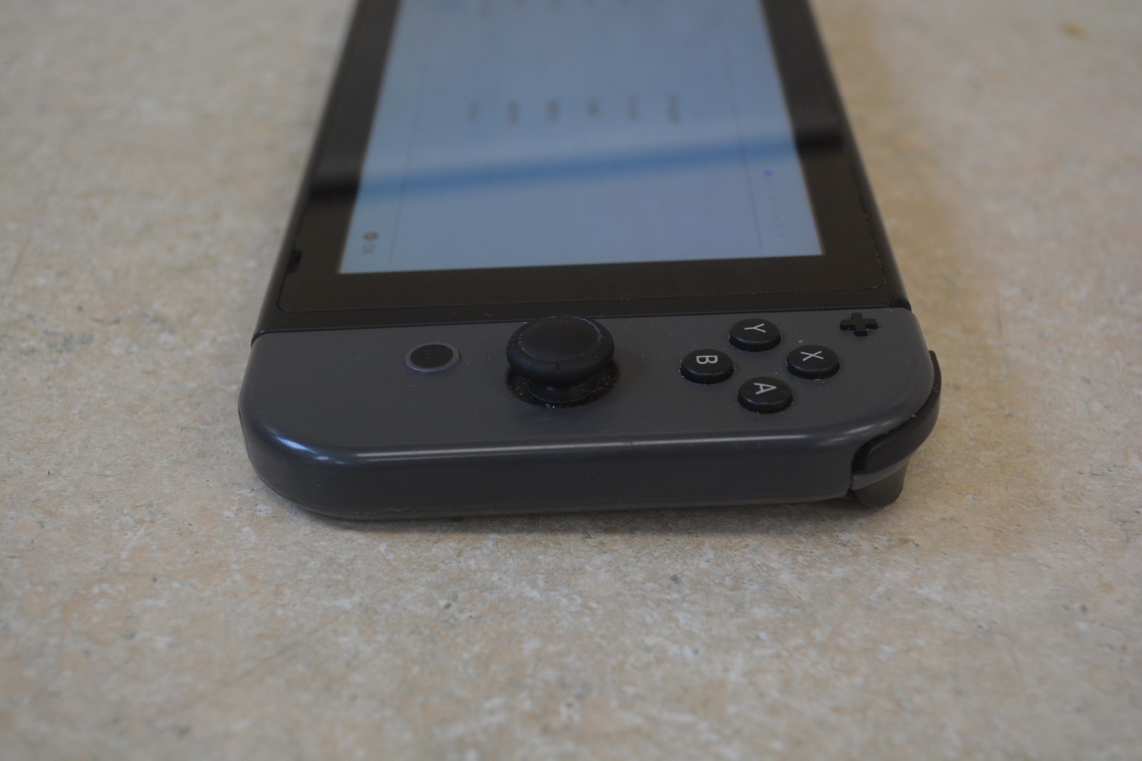 Nintendo Switch HAC-001 32GB Console w/ Gray Joy‑Cons *Pre-owned* FREE SHIPPING