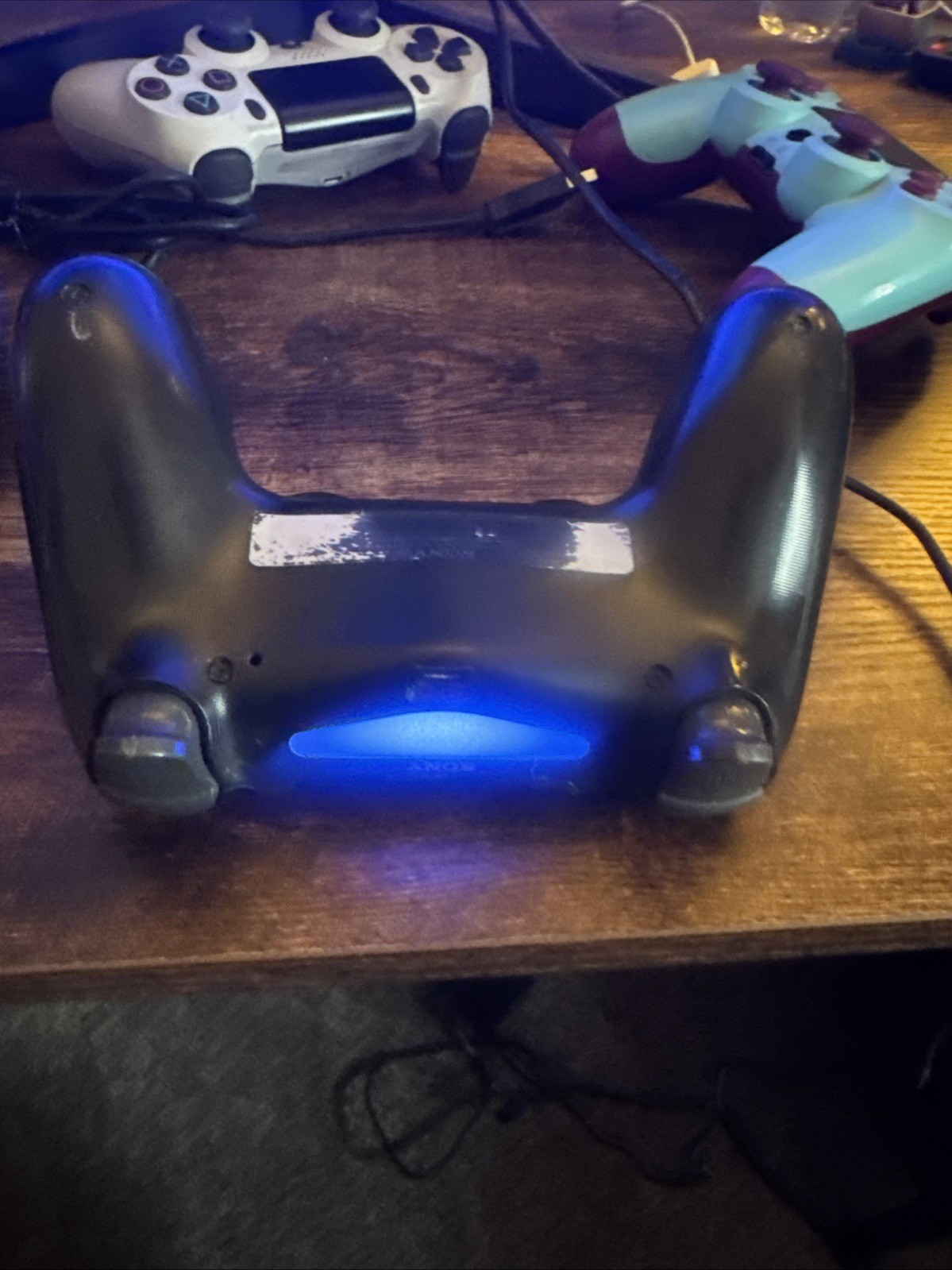 ps4 slim 500gb, 4 controllers, 8 games