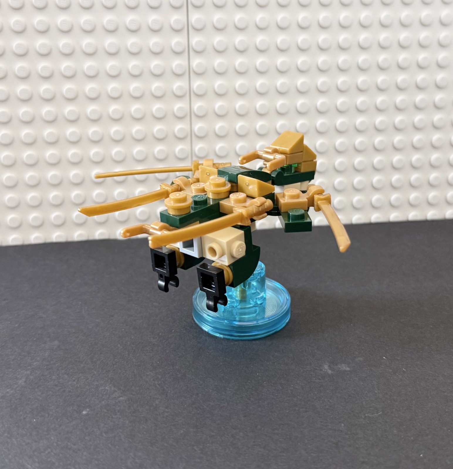 Lego Dimensions Ninjago Lloyd Fun Pack 71239 Gold Ninja Golden Dragon