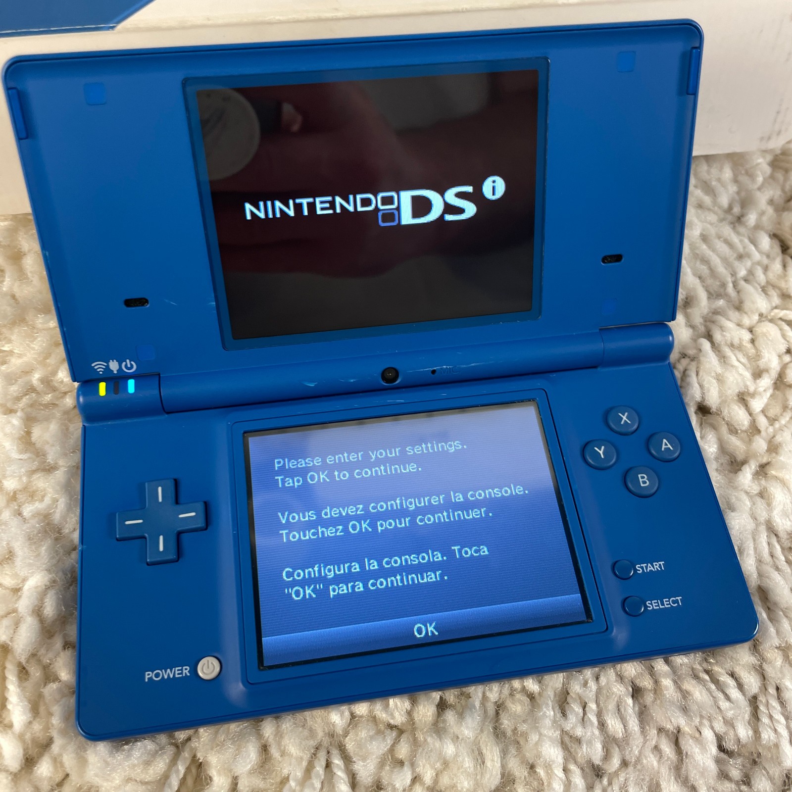 Nintendo DSi Matte Blue Handheld Console System TWL-001 Complete in Box CIB
