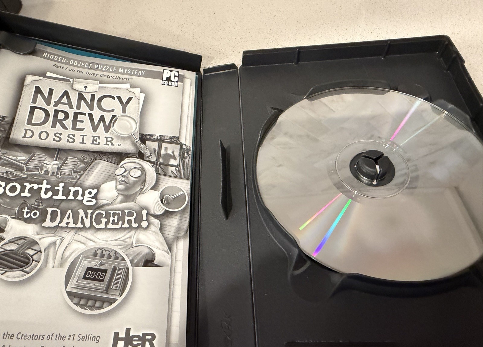 Her Interactive Nancy Drew Puzzle Mystery PC CD-ROM Lot 4 + Cases Manuals