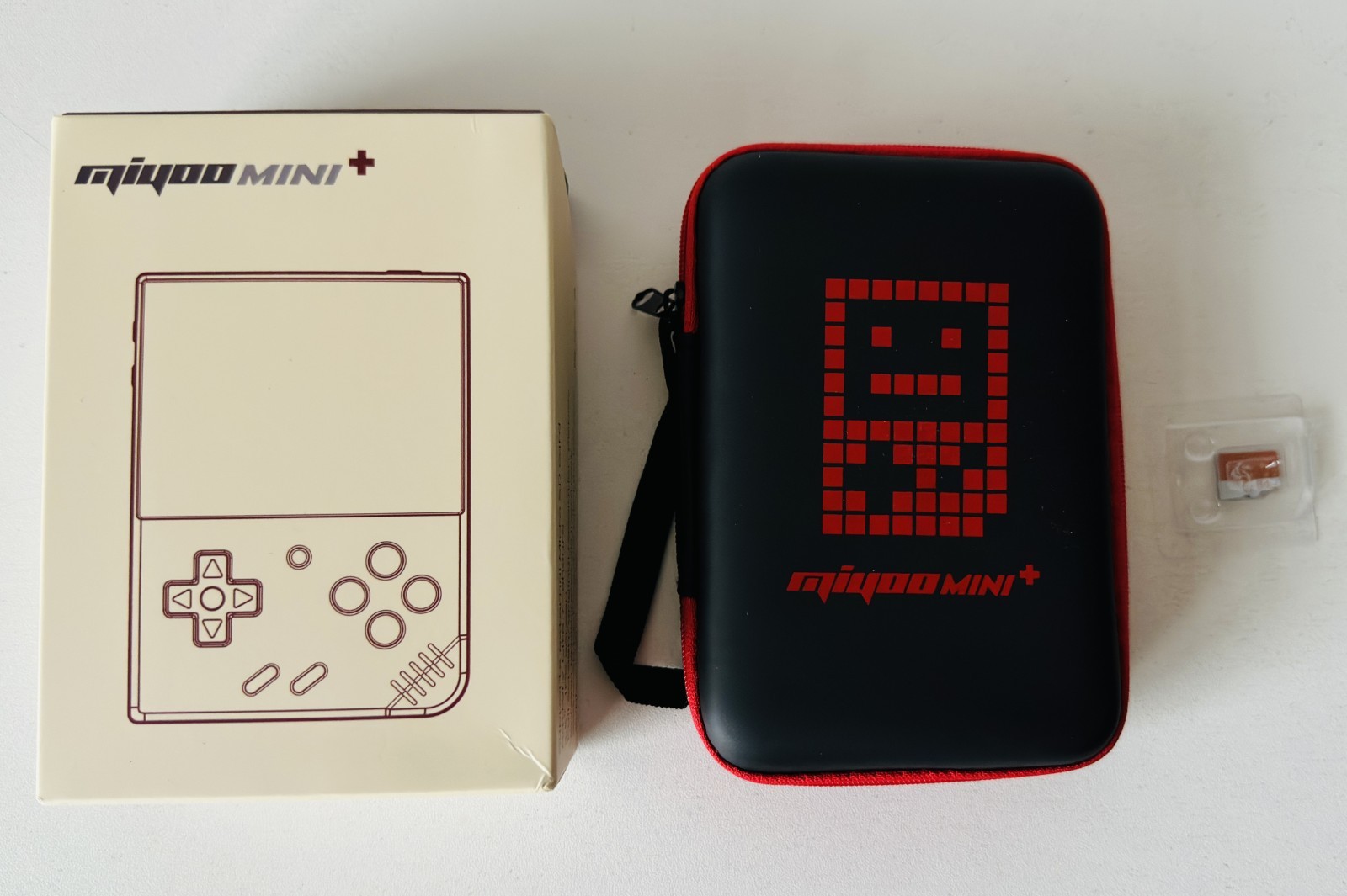 Miyoo Mini Plus Grey 64GB 3.5″ IPS Retro Handheld Console OnionOS WiFi + Case