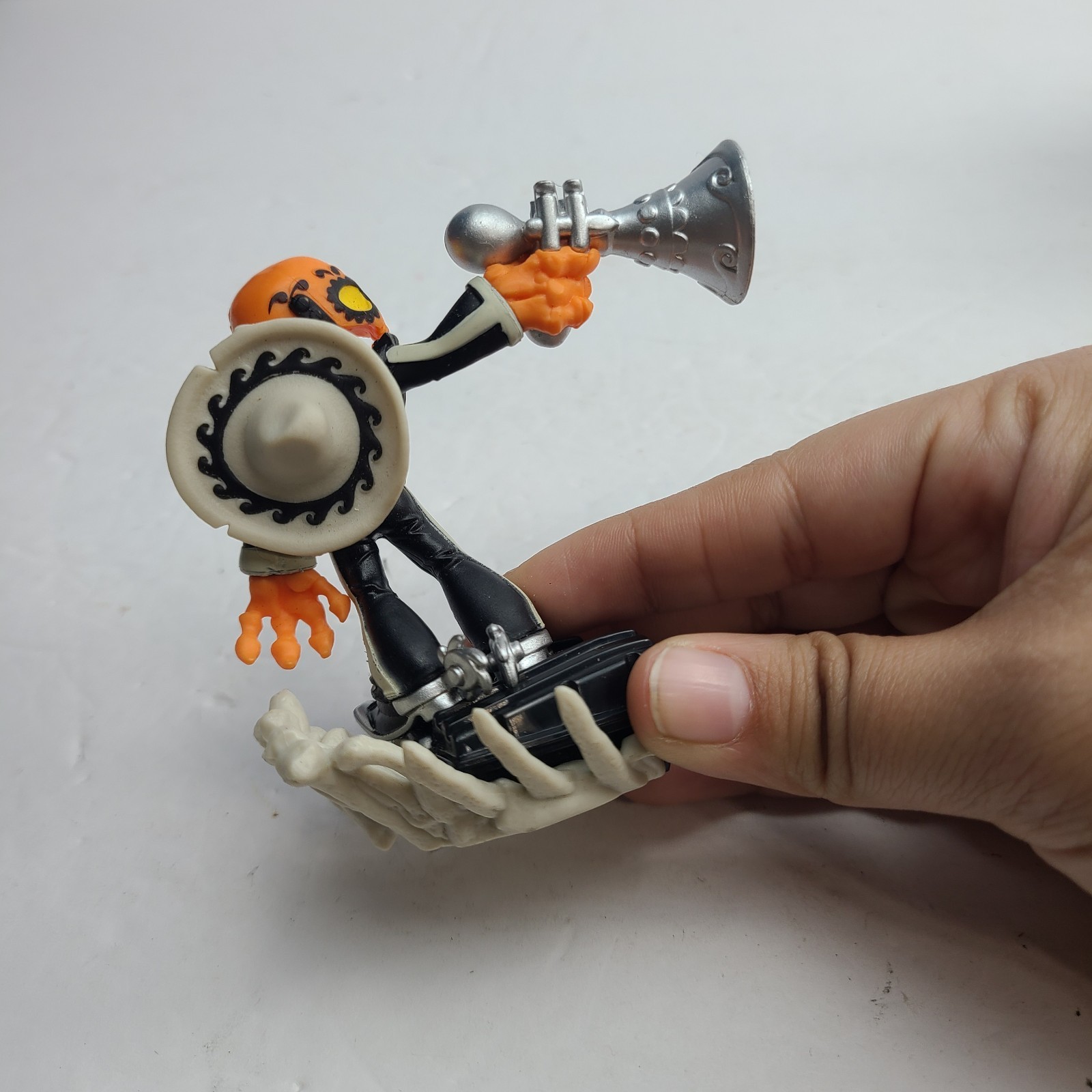 Skylanders: Fiesta Character Figure by Activision Model 87528888 2015