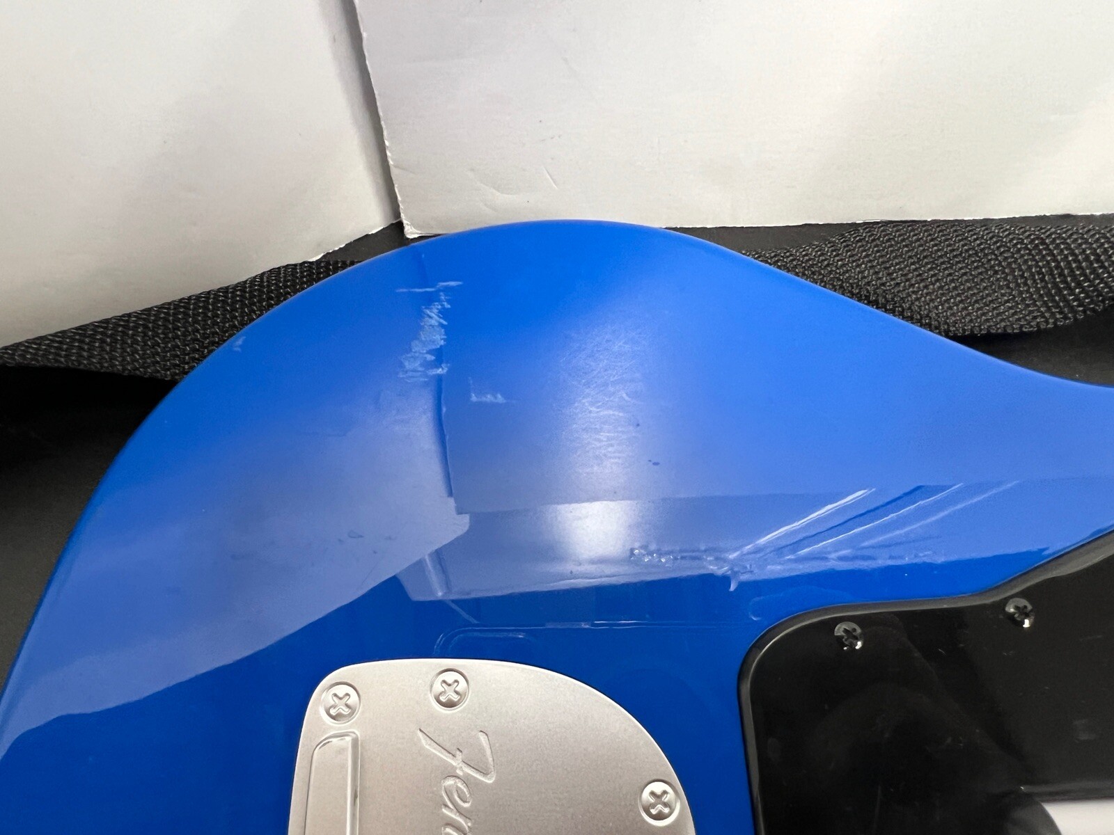 Fender Jaguar Wireless Blue Guitar Xbox One w/Strap – Lights up Untested