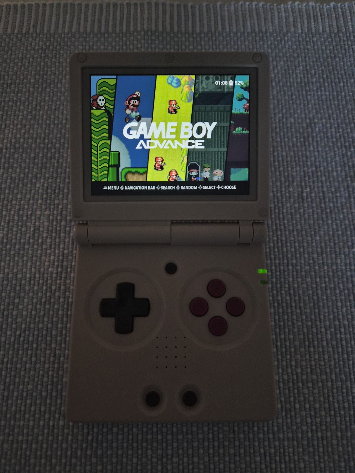 Anbernic RG35XX SP (Gray / Red Buttons) – KNULLI Gladiator II – Ready for ROMs