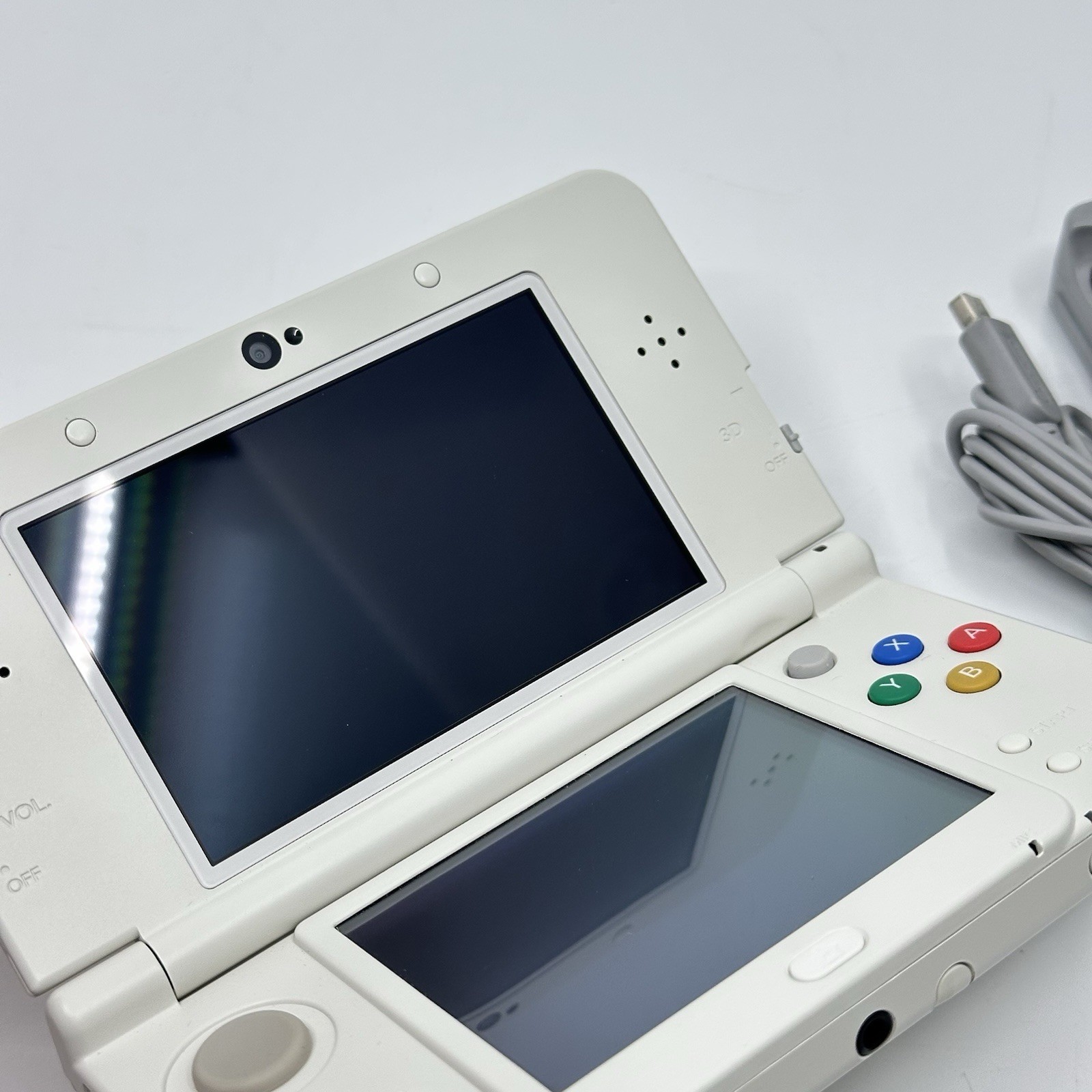 Nintendo “New” 3DS White Super Mario Black Friday Edition Console KTR-001 BUNDLE