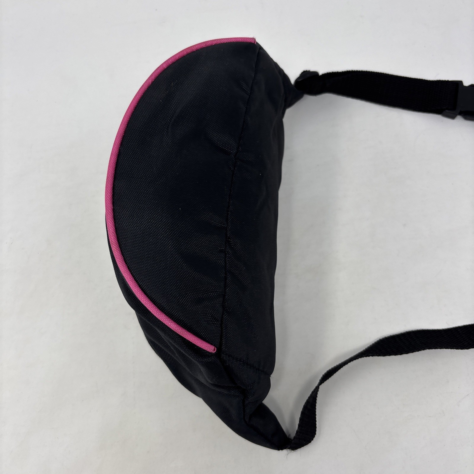 Nintendo Game Boy Fanny Pack Waist Bag Black Hot Pink Vintage 90s