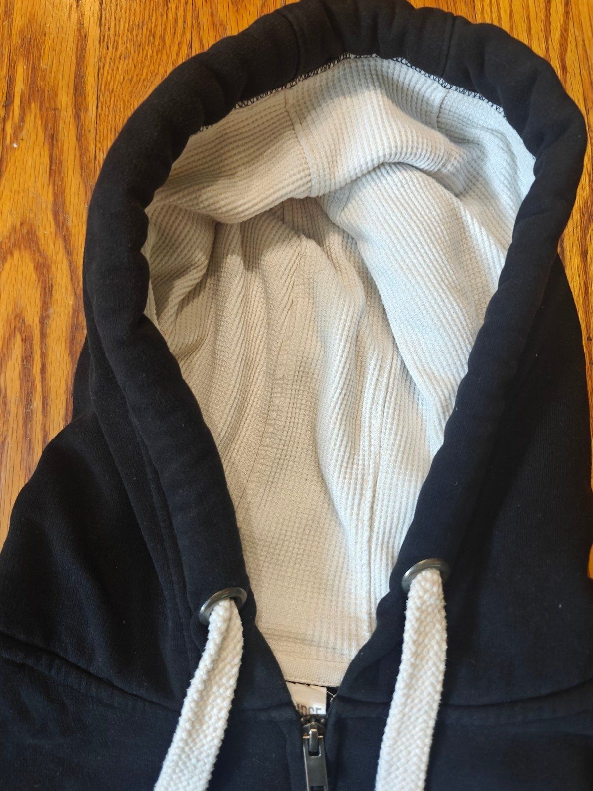 RuneScape Runefest 2025 Exclusive Official Hoodie Adult Medium OSRS Jagex