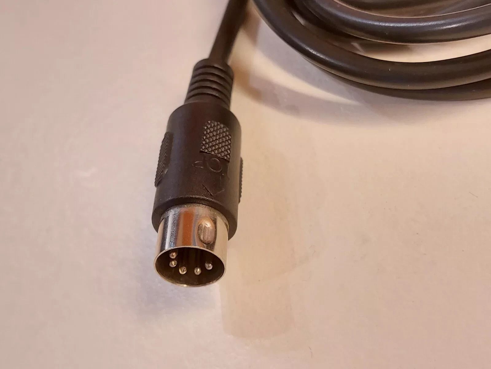 ATARI 800, 800XL,1200XL, 65XE & 130XE TV VIDEO SCART CABLE / OFC AV LEAD