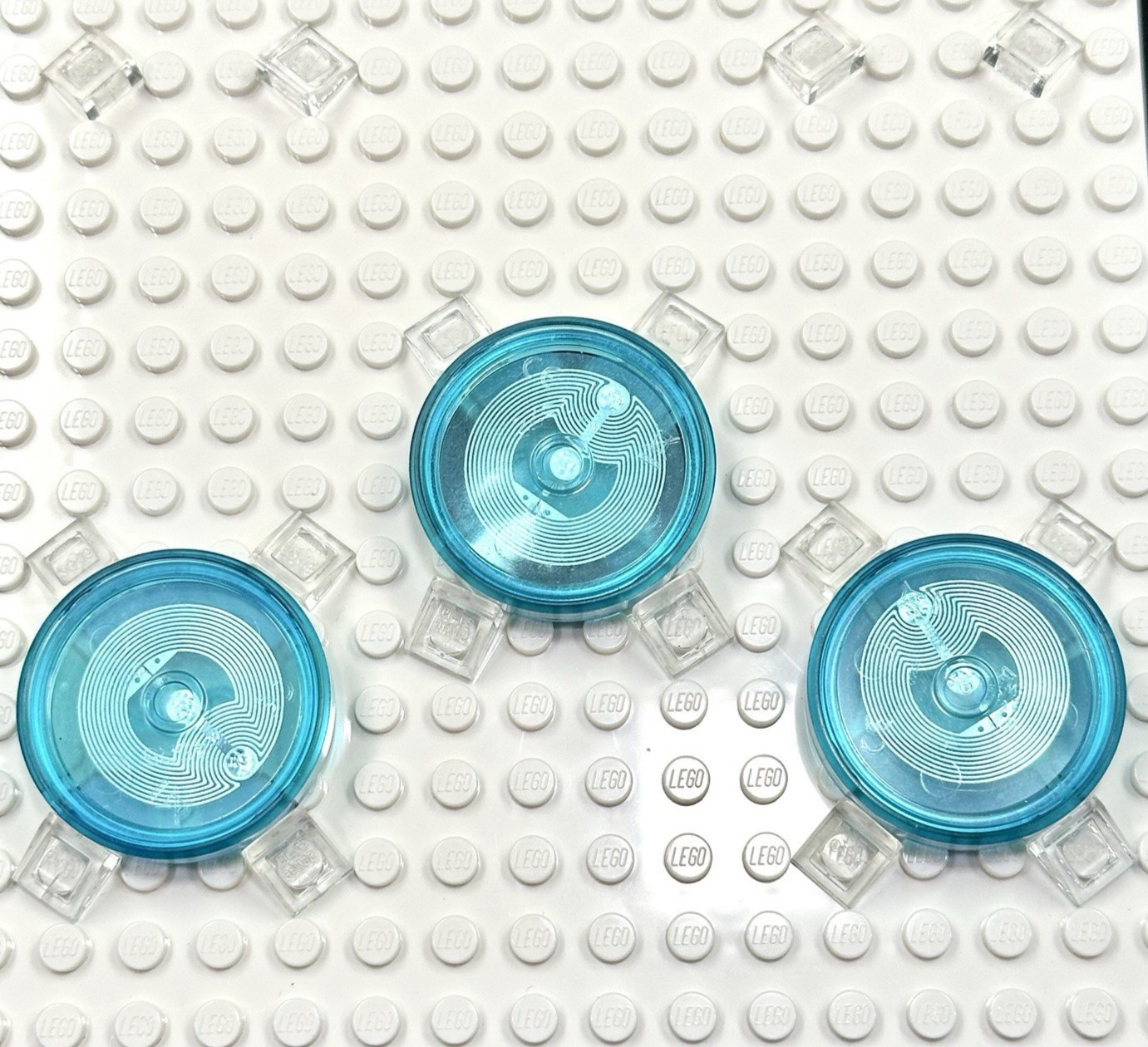 LEGO Dimensions Toy (3) pc Base Disc Tag Only Lot – DC Hero & Villan Themes