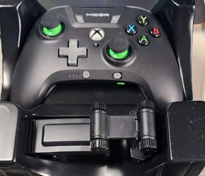 MOGA XP5-X Plus Bluetooth Controller for Android/PC w/ 3000mAh Power Bank