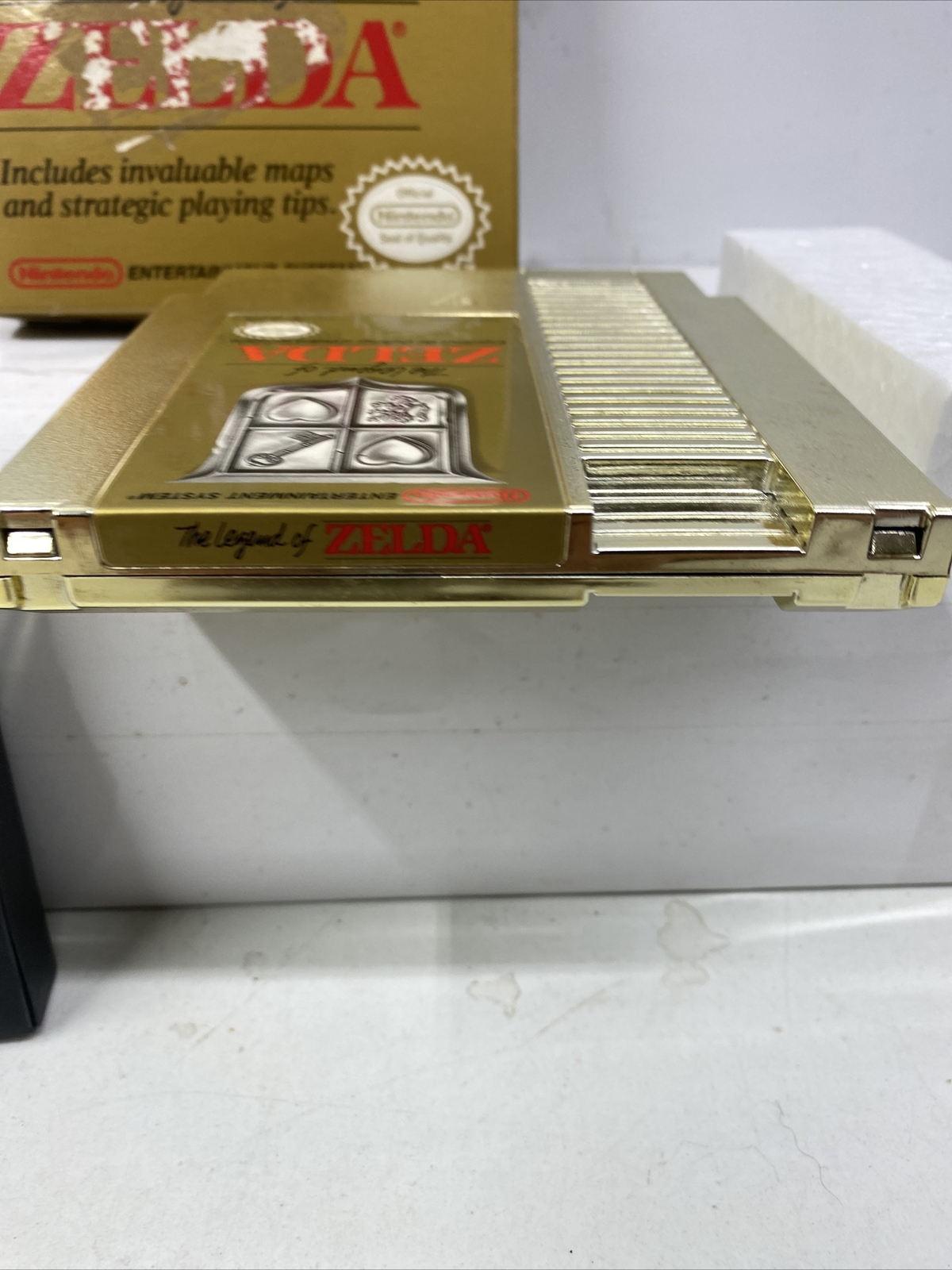 Legend of Zelda NES Nintendo Complete CIB Authentic w/ Map Oval Seal