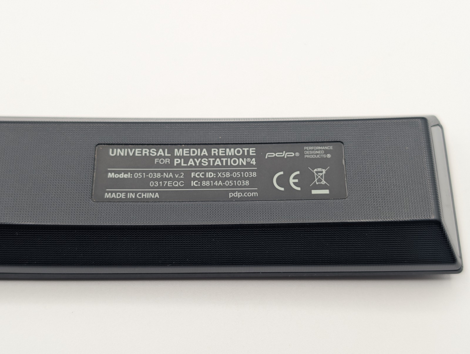 PDP Universal Media Remote for PlayStation 4 PS4 Blu-Ray Model 051-038-NA v.2