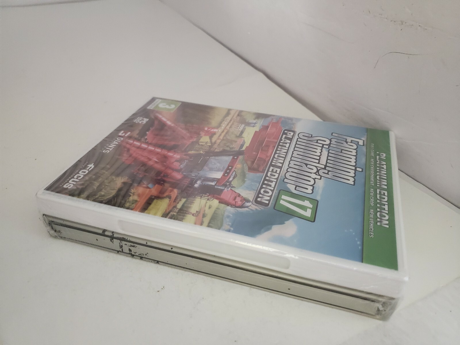 NEW MINT FARMING SIMULATOR 17 PLATINUM WINDOWS 7/8/10 W/STEEL BOOK PC DVD ROM N9