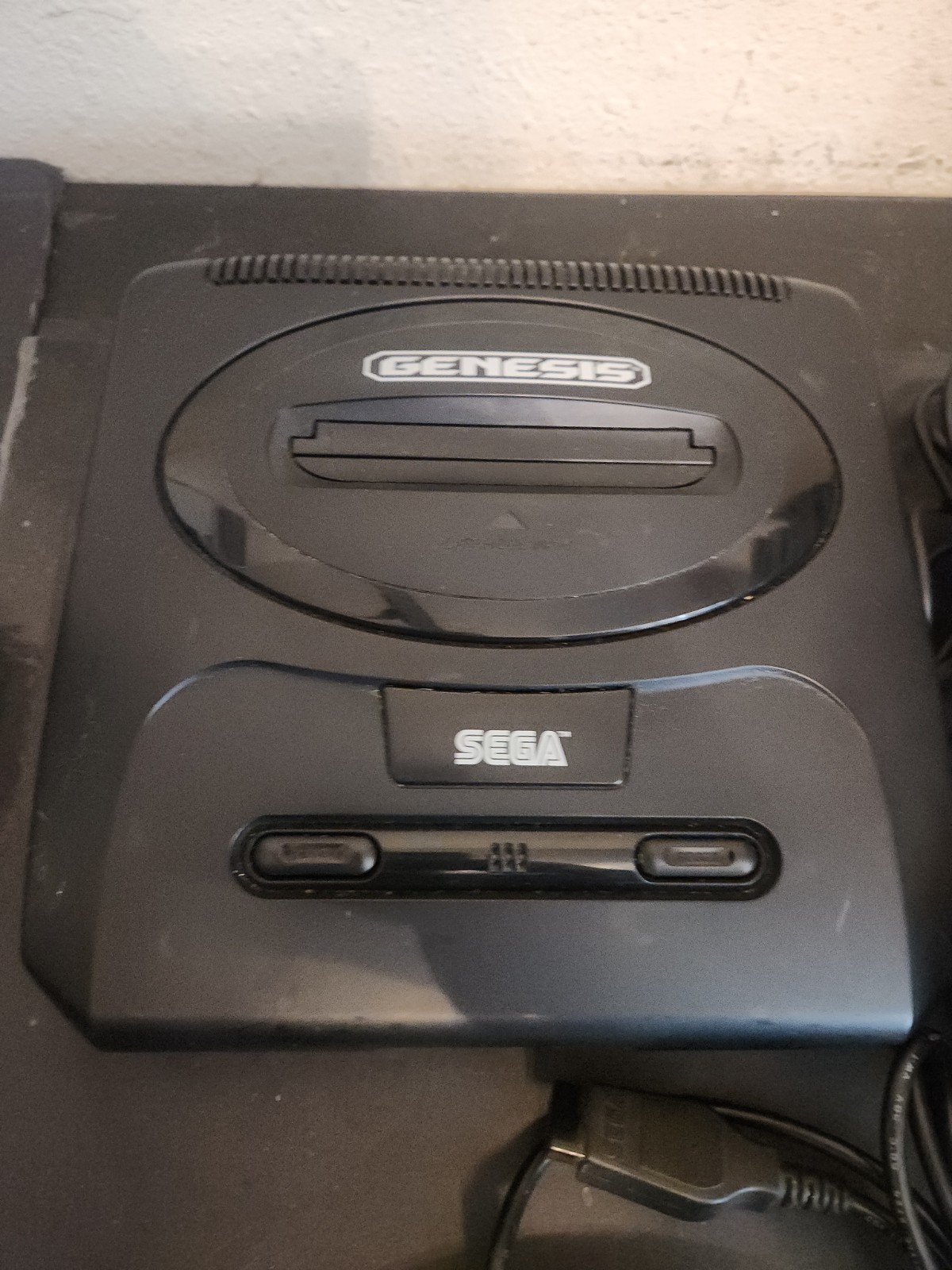 SEGA Genesis Model 2 MK-1631 With Cords And OEM Controller Tested Works