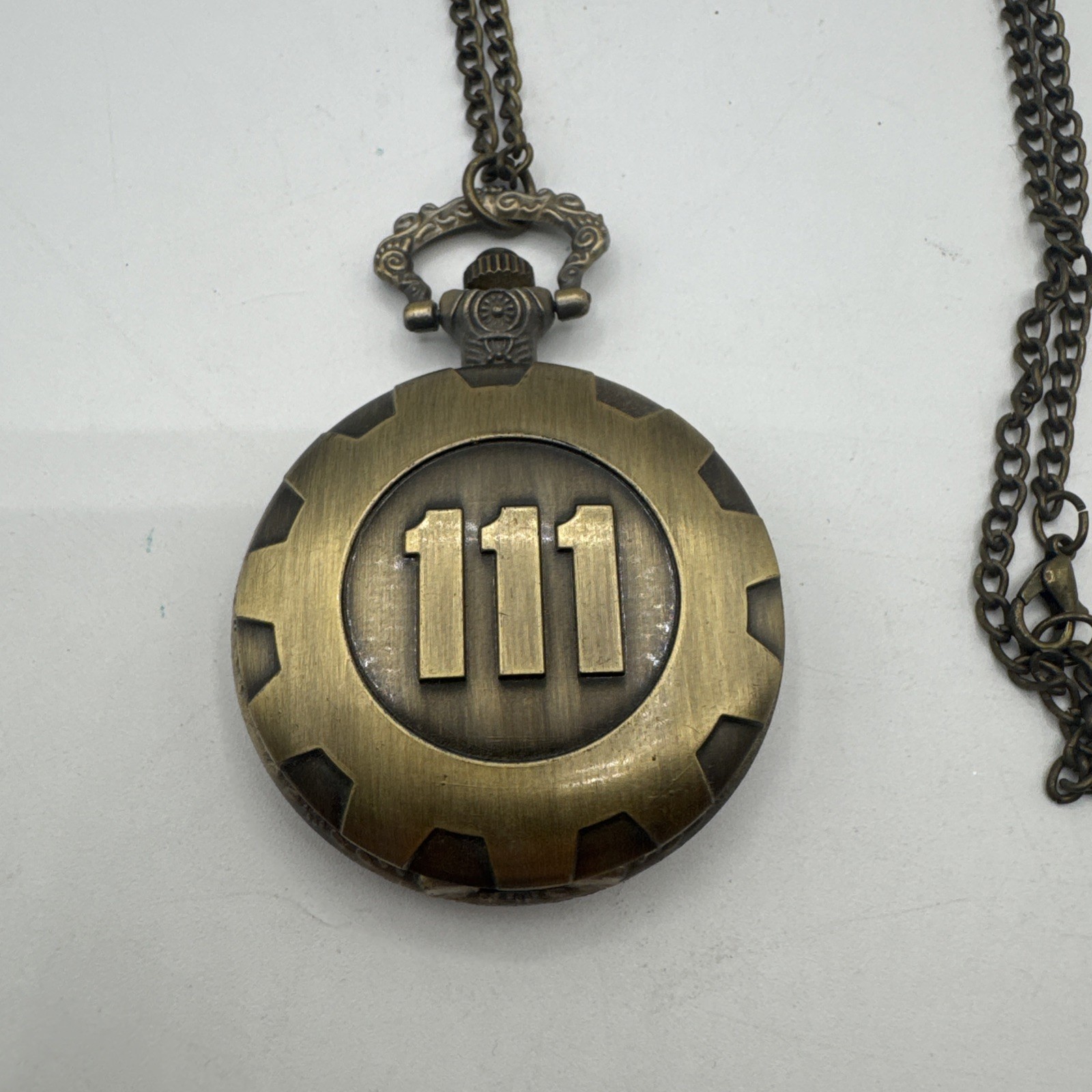 Fallout – Vault 111 – Steampunk Cosplay Bronze Pocket Watch