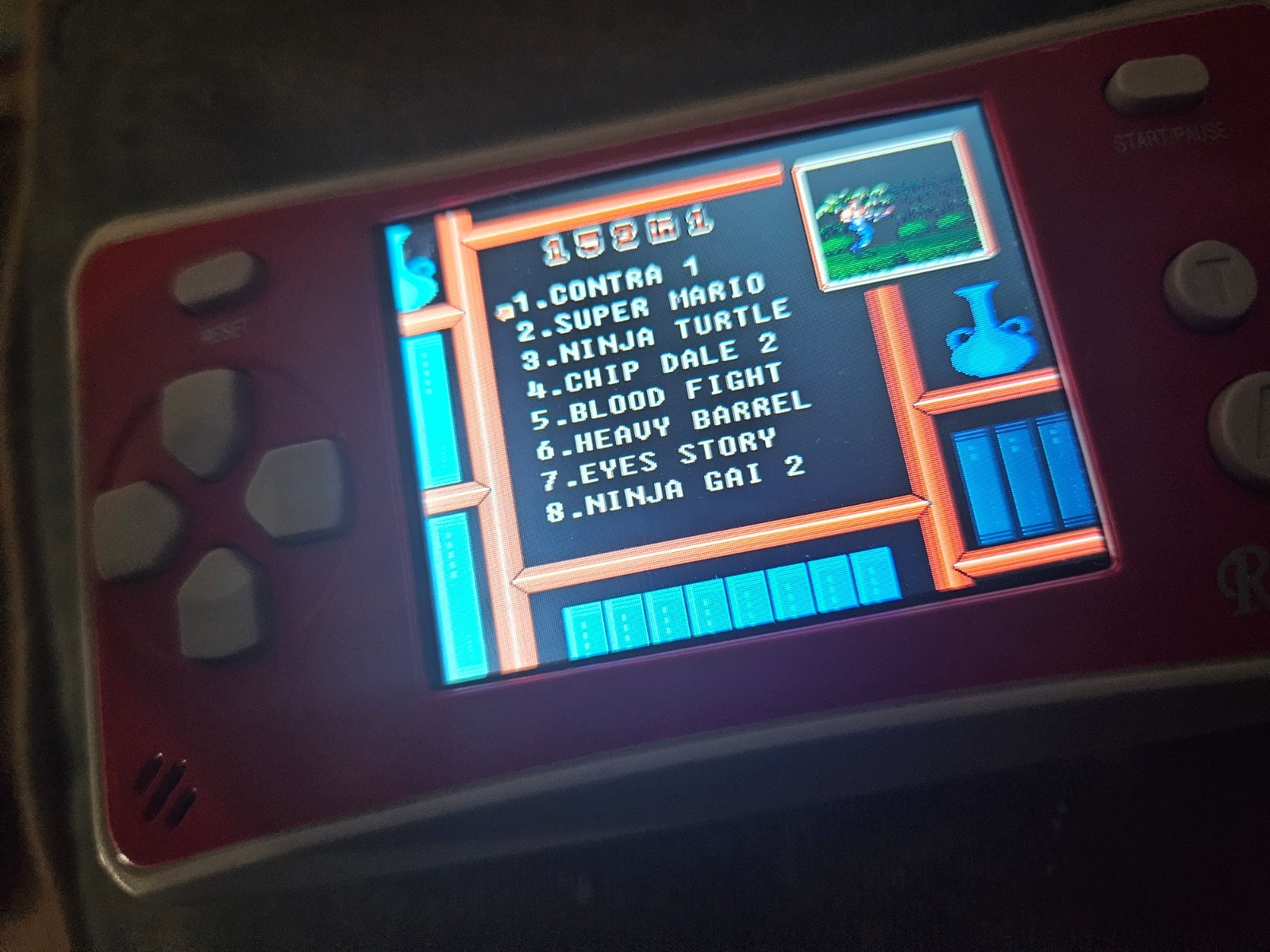 152 in 1 RS-1 – RARE VINTAGE-STYLE HANDHELD VIDEO GAME CONSOLESMB PORTABLE RS-I