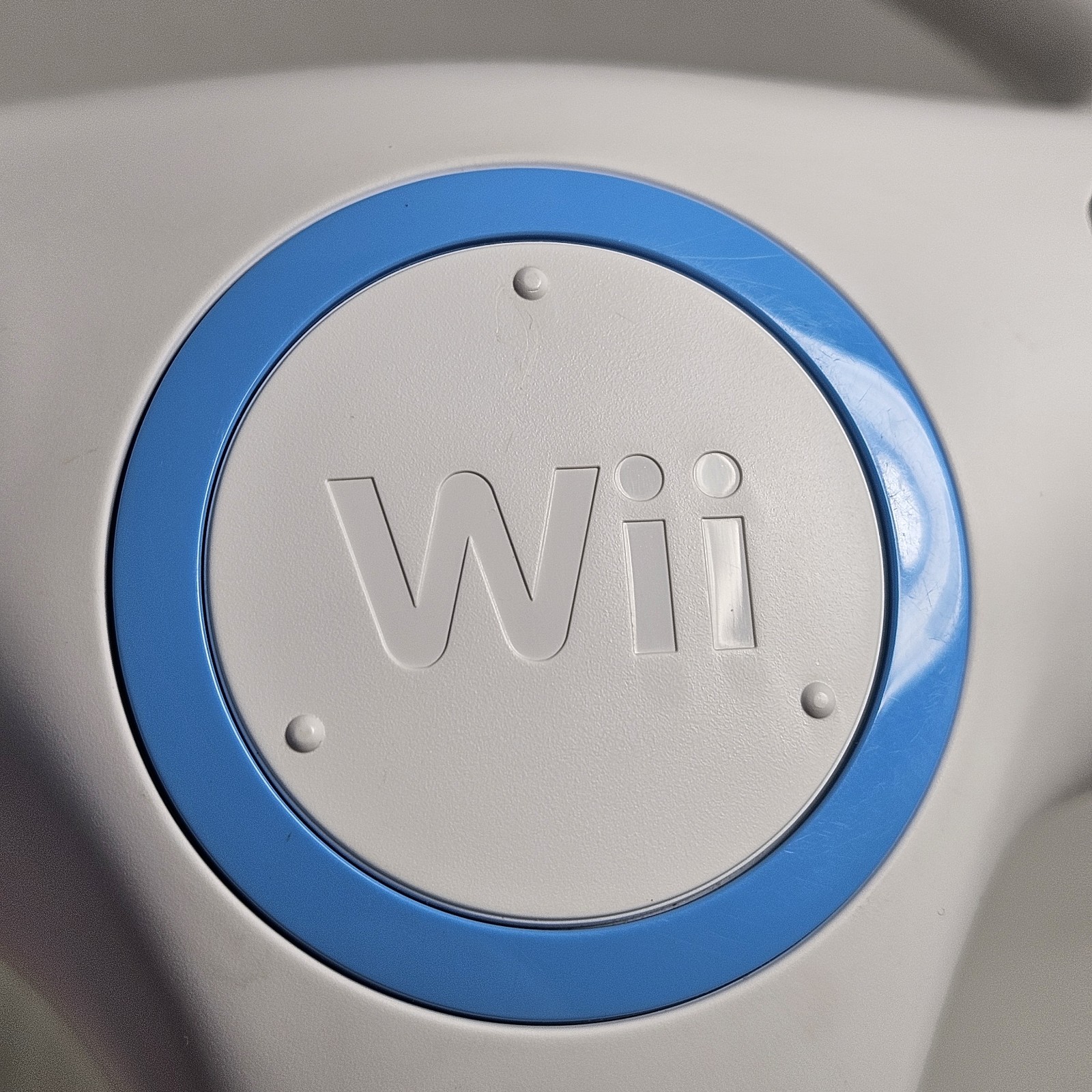 Nintendo Wii White Racing Steering Wheel For Mario Kart RVL-024 Genuine OEM Whit