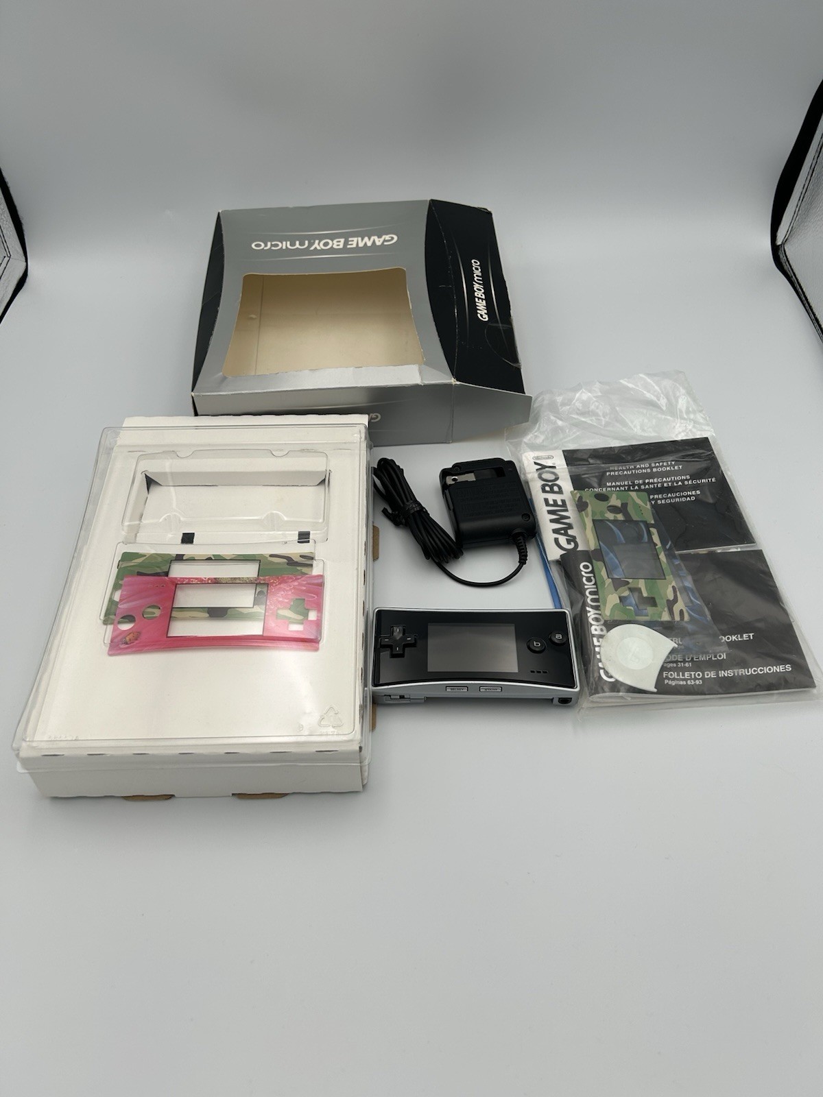 Gameboy Micro CIB – With Inserts Charger And Faceplates – Tested And Working VGC