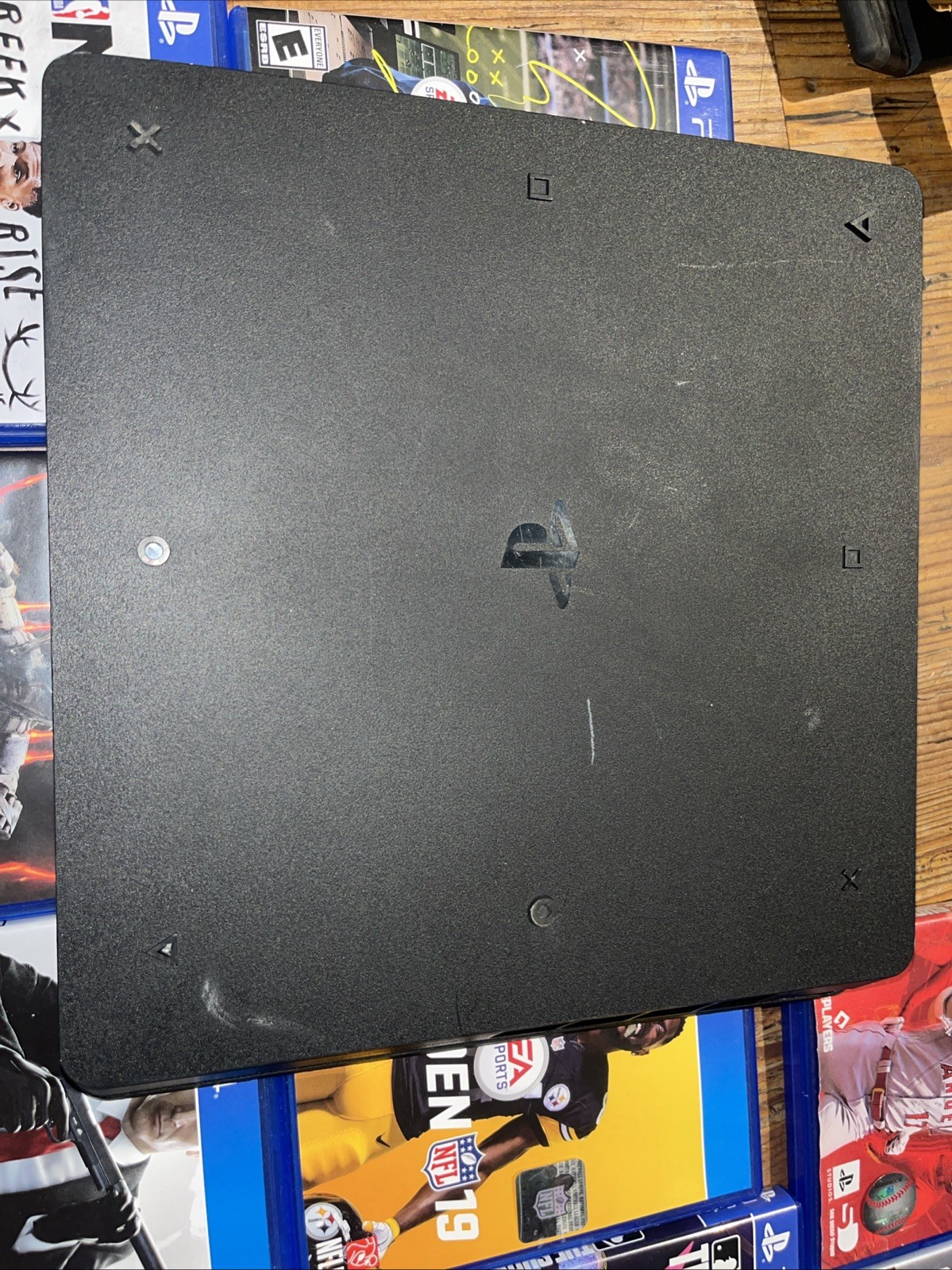 Sony PlayStation 4 Slim CUH-2115B 1TB Console Game Bundle Controllers 11.52 FW