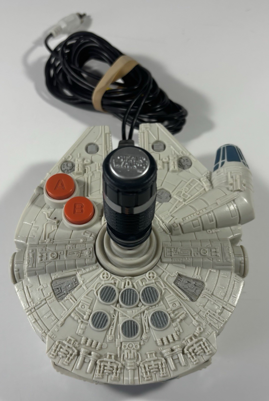 LOT 2 VTG 2006 JAKKS Pacific Star Wars Millennium Falcon SUPER PAC MAN plugNplay