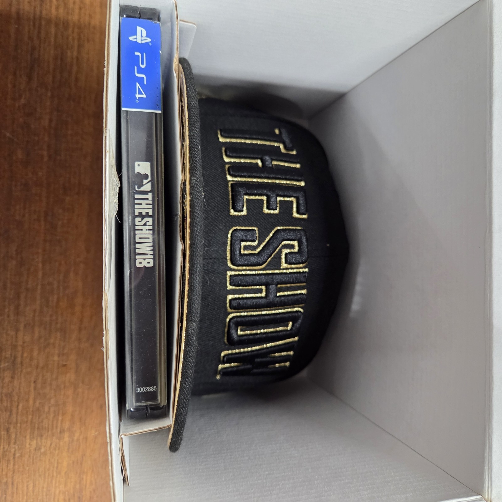 MLB The Show 18 all rise cib ps4 MVP Edition With Hat – MINT NM
