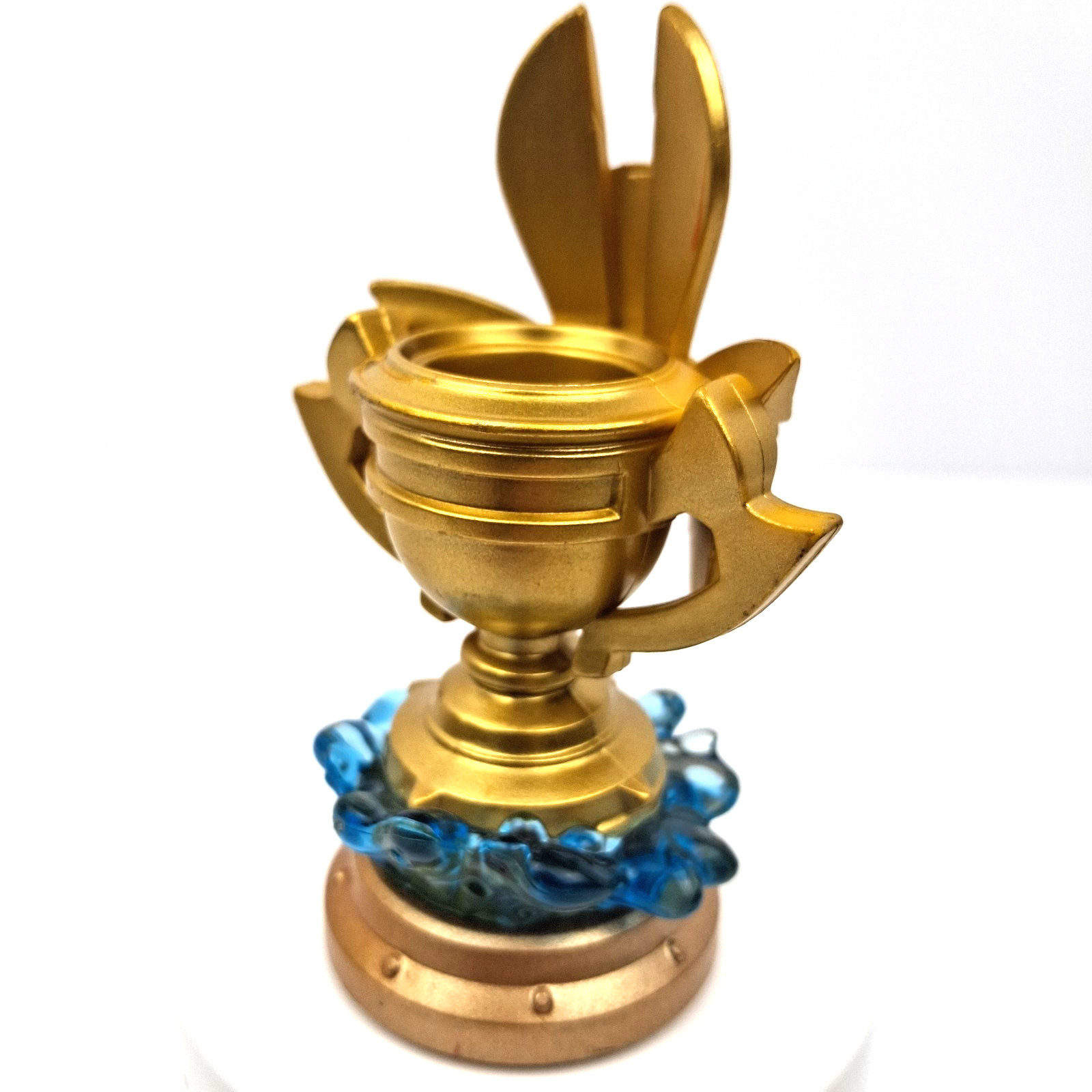 Skylanders Superchargers Golden Queen Sea Trophy Figure