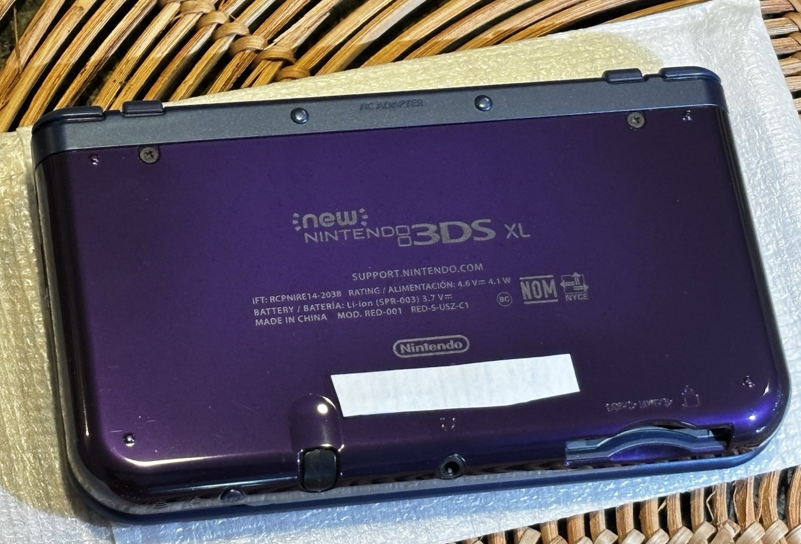 Nintendo 3DS XL New Galaxy Style Bundle