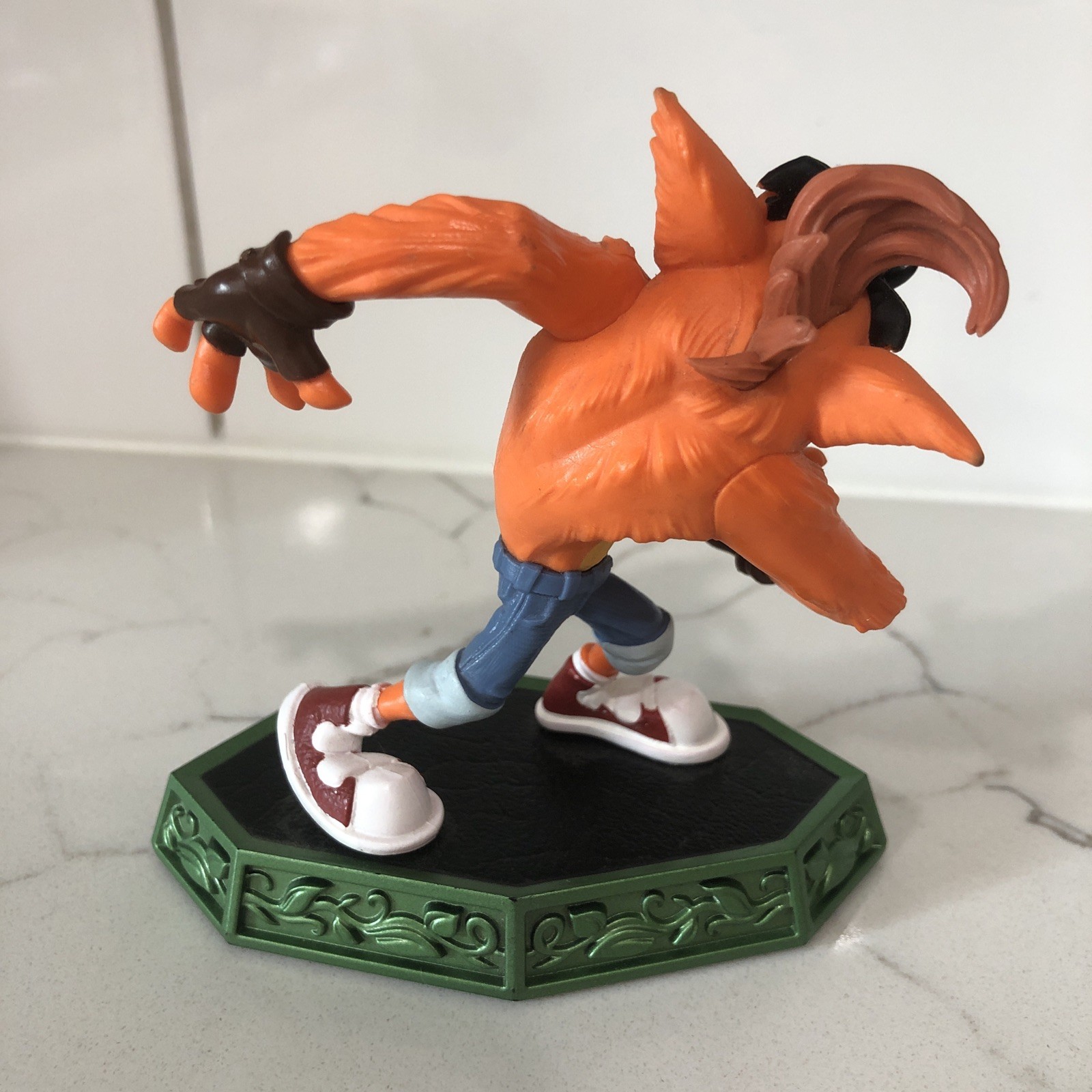 Skylanders Imaginators Crash Bandicoot and Dr. Neo Cortex Figures + Chest