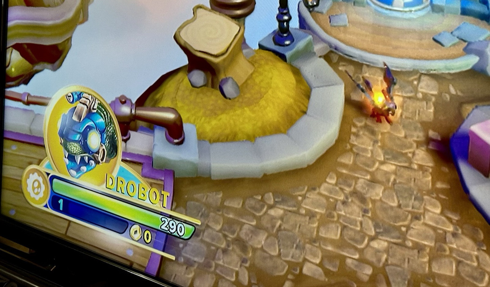 Skylanders Giants Lightcore Drobot NEW UNOPENED- See PICTURES LIGHTS UP