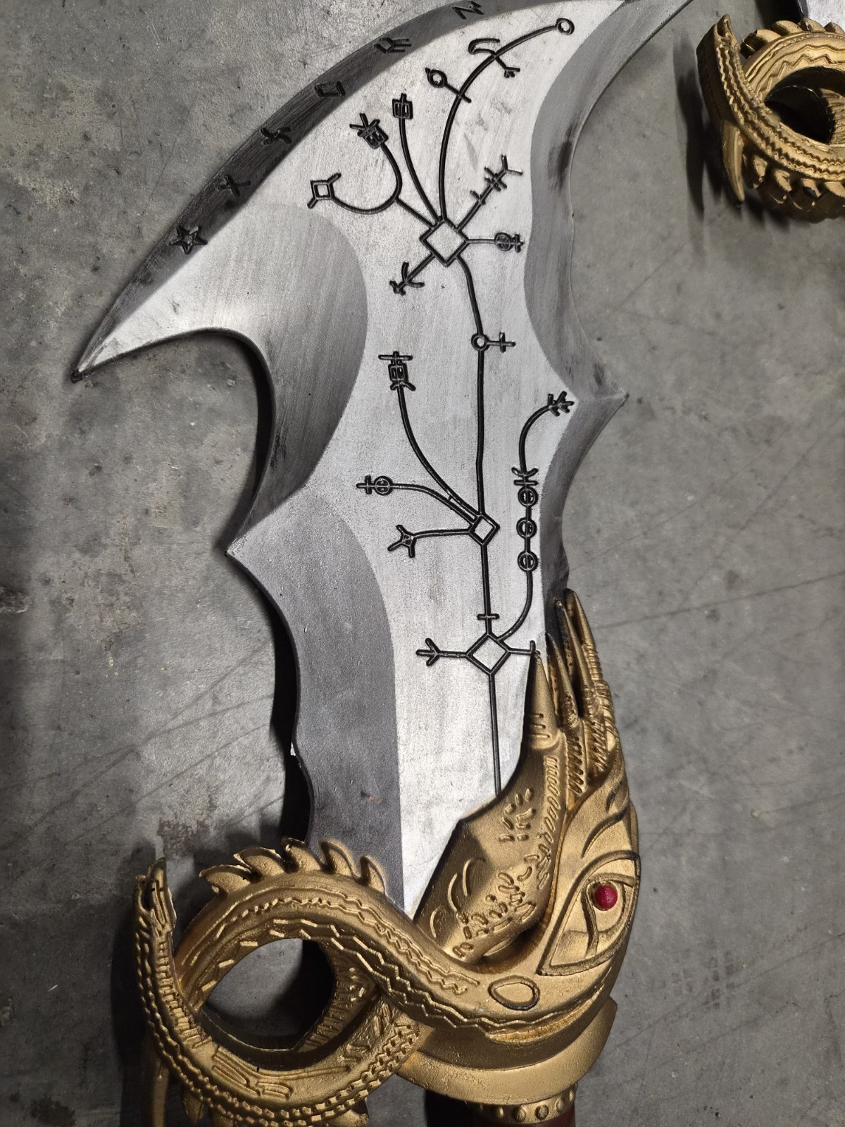 God Of War Weapons And Figure Axe Hammer Blades Of Chaos