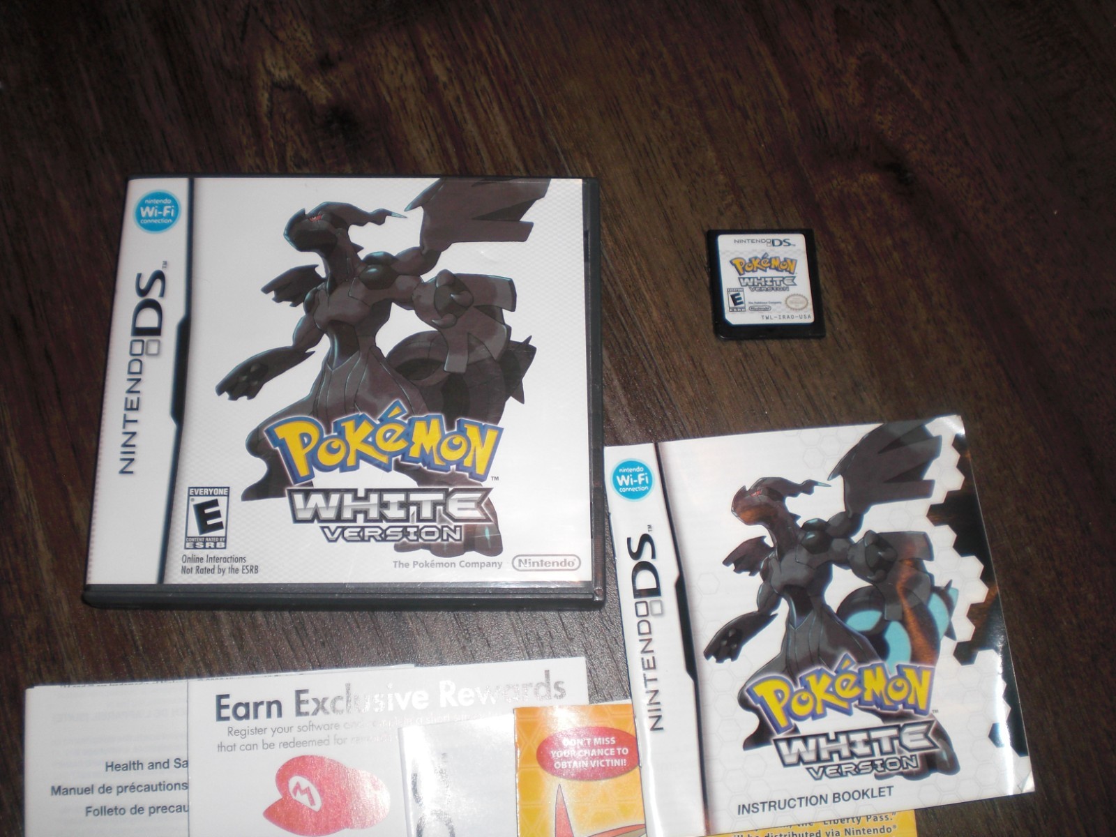 Pokemon White Version 1 AUTHENTIC GENUINE Nintendo DS 3DS 2DS XL COMPLETE CIB