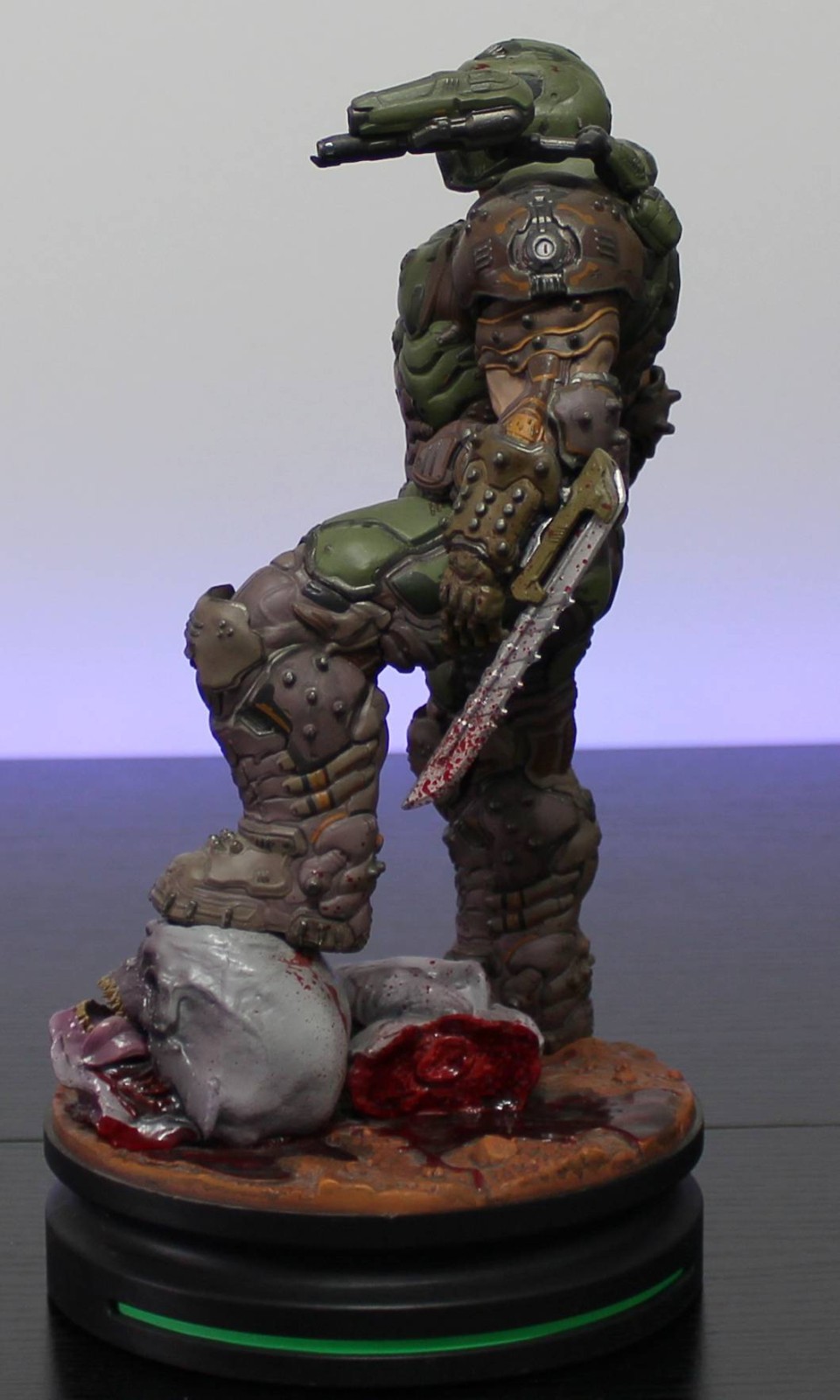 Doom Eternal ThinkGeek Modern Icons #11 Doom Slayer Statue