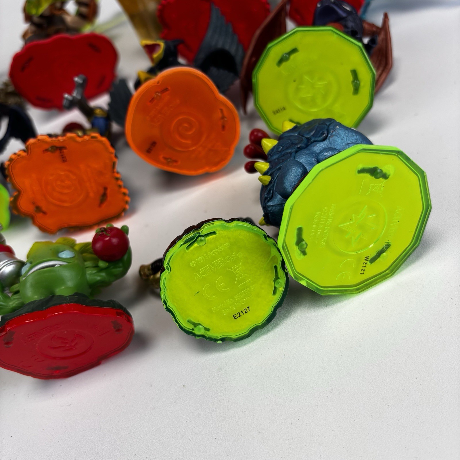 Skylanders Activision Collectible Figures LOT OF 19 PCs Mixed Toy Vintage Spyro