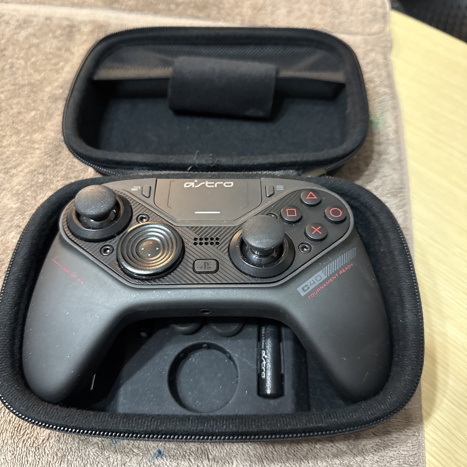 Astro C40 TR Gaming Controller – PlayStation 4